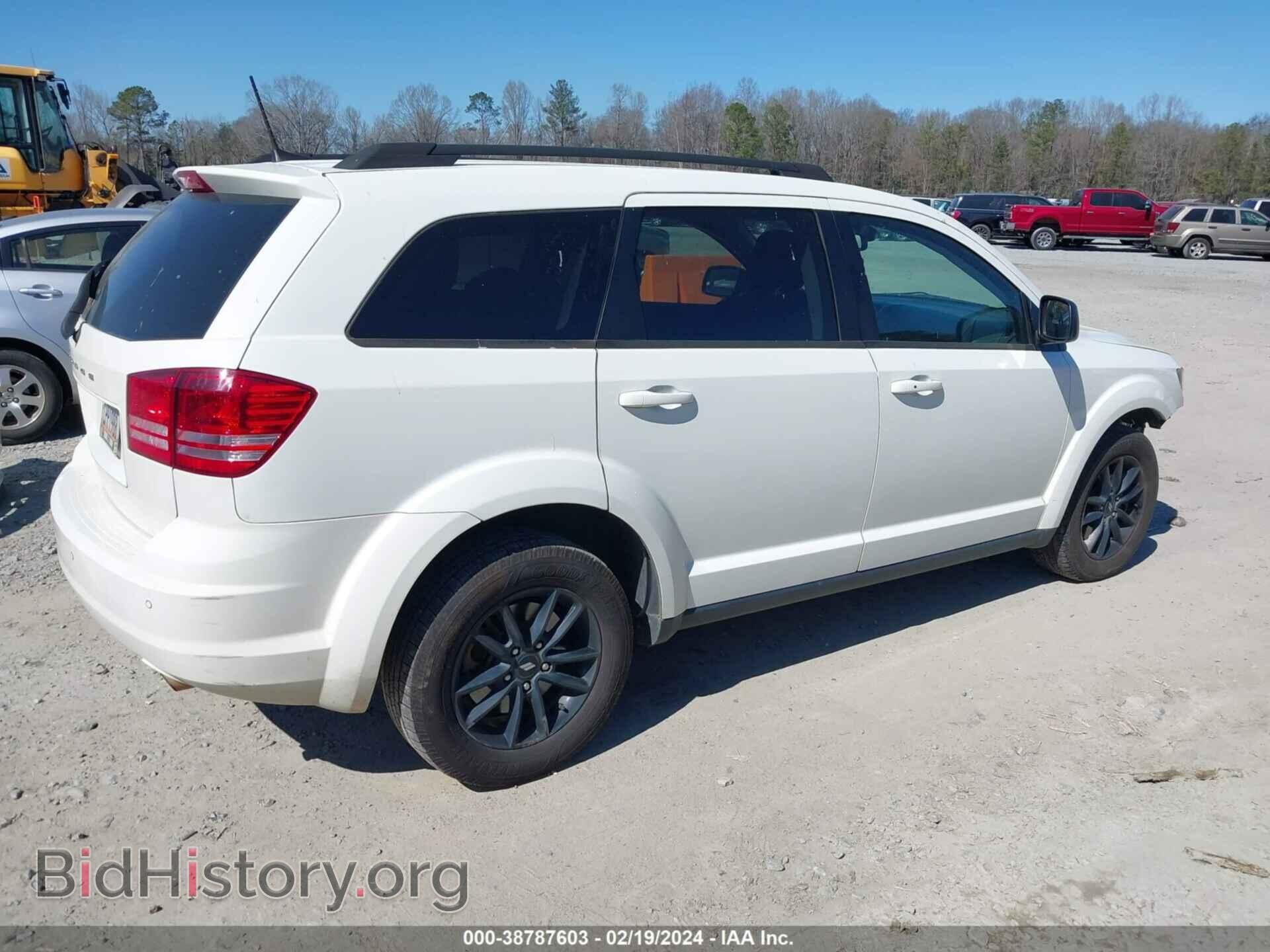 2020 DODGE JOURNEY - VIN: 3C4PDCAB4LT238087 - Фото 4