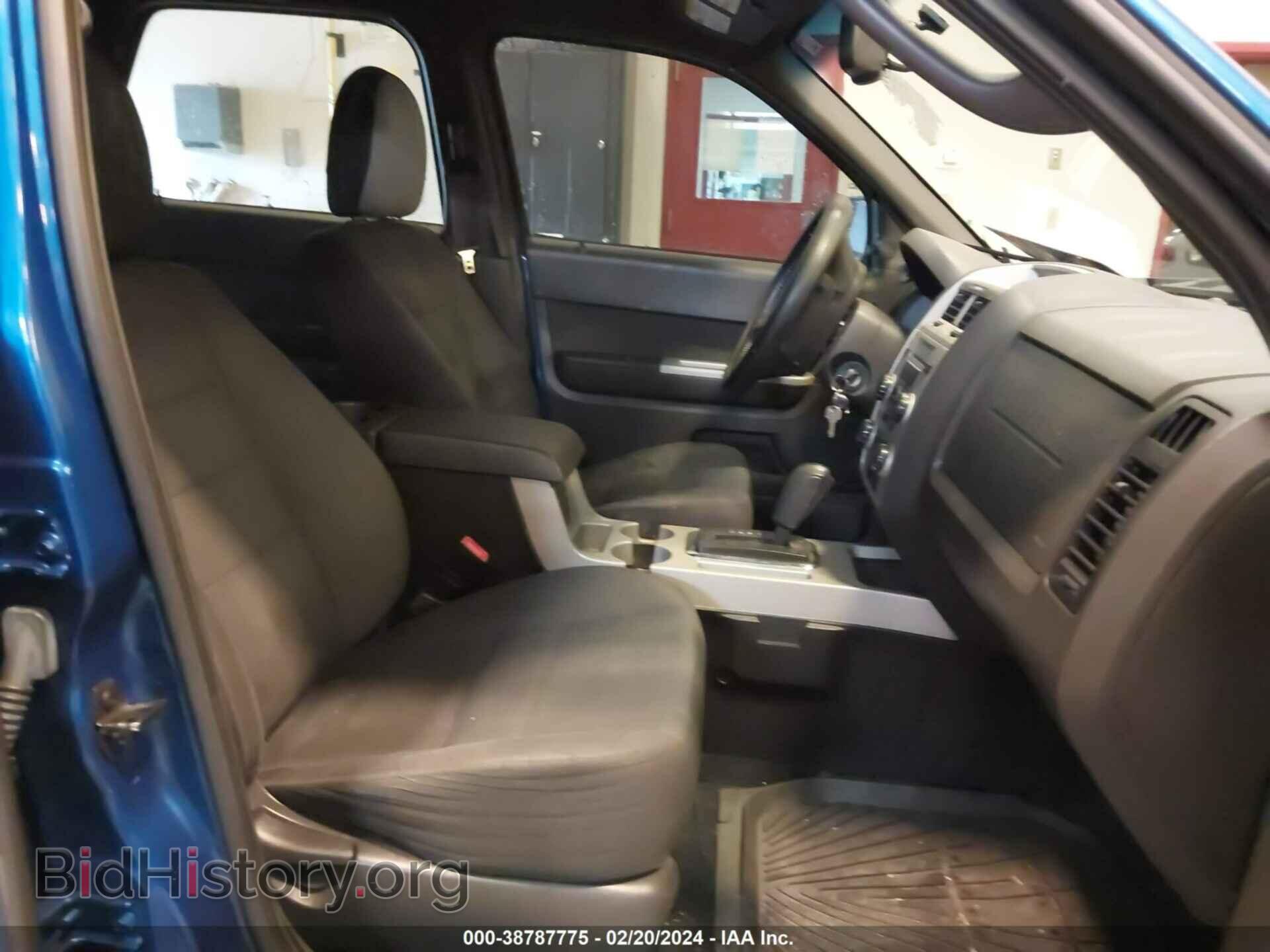 2011 FORD ESCAPE - VIN: 1FMCU9D71BKB99348 - Photo 5