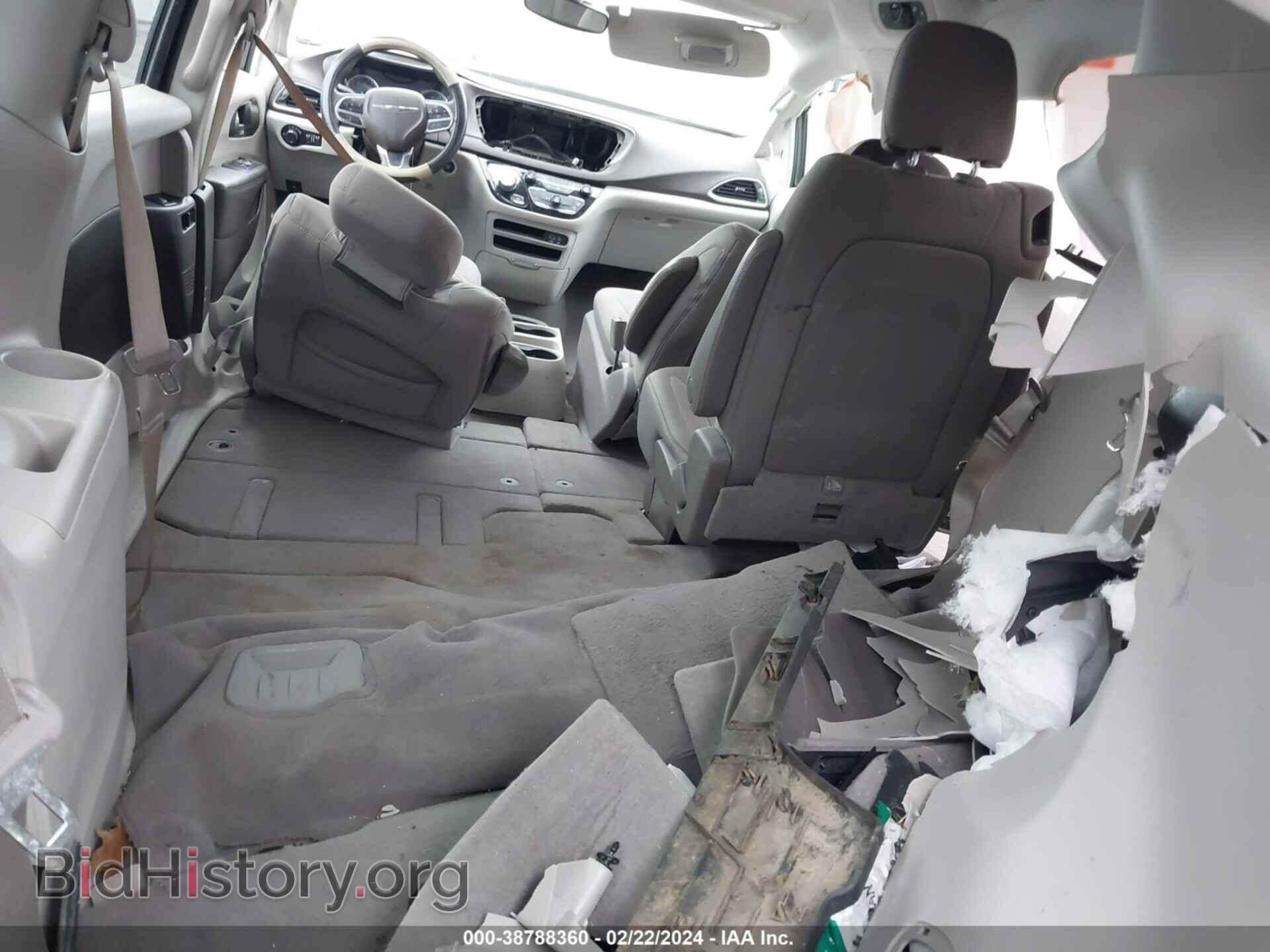 2017 CHRYSLER PACIFICA - VIN: 2C4RC1DGXHR642948 - Фото 8