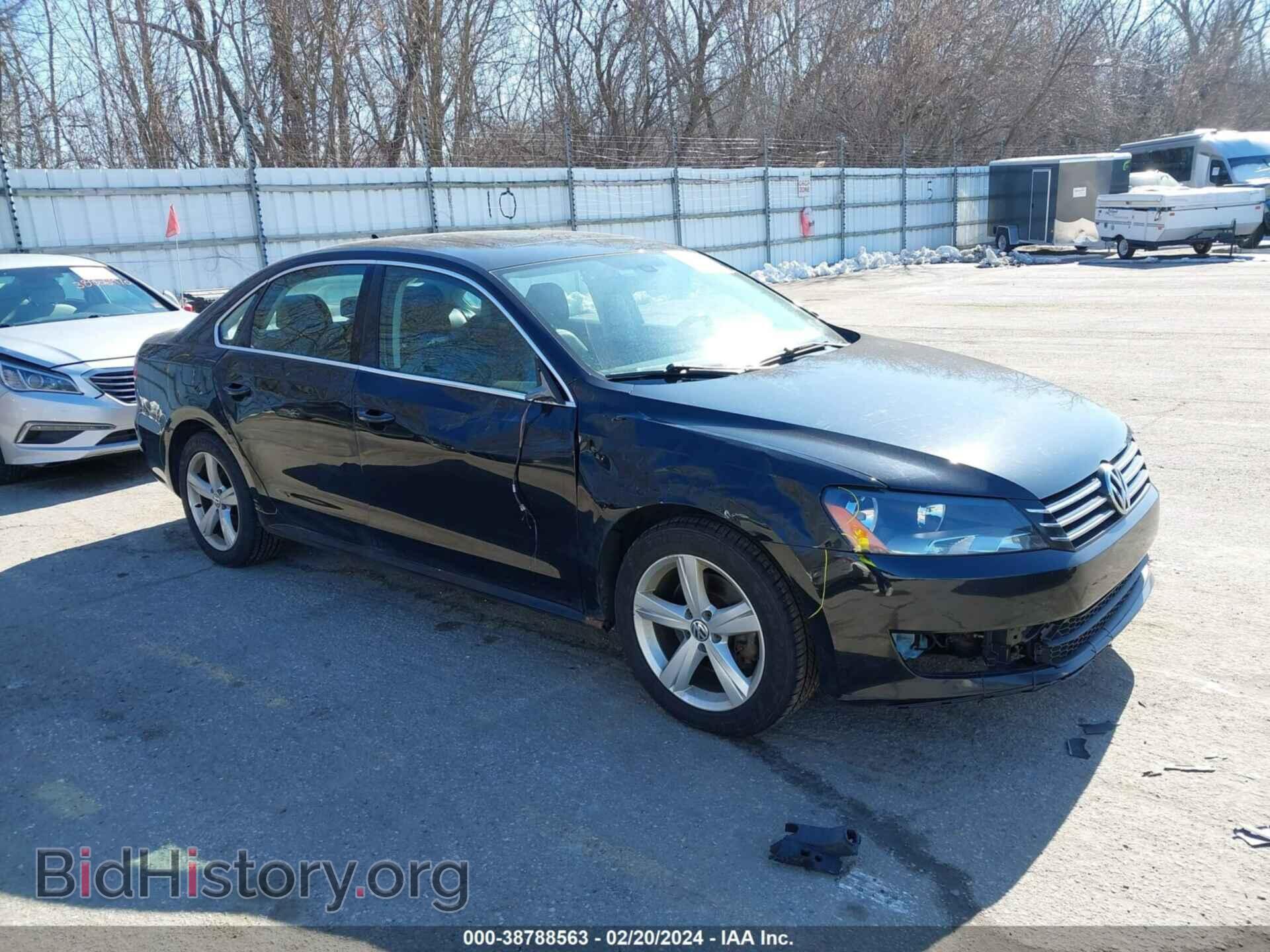 Photo 1VWBP7A32CC096316 - VOLKSWAGEN PASSAT 2012