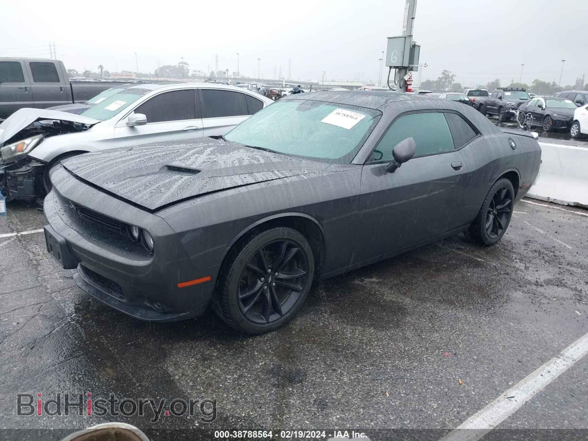 2018 DODGE CHALLENGER - VIN: 2C3CDZAG4JH166007 - Фото 2