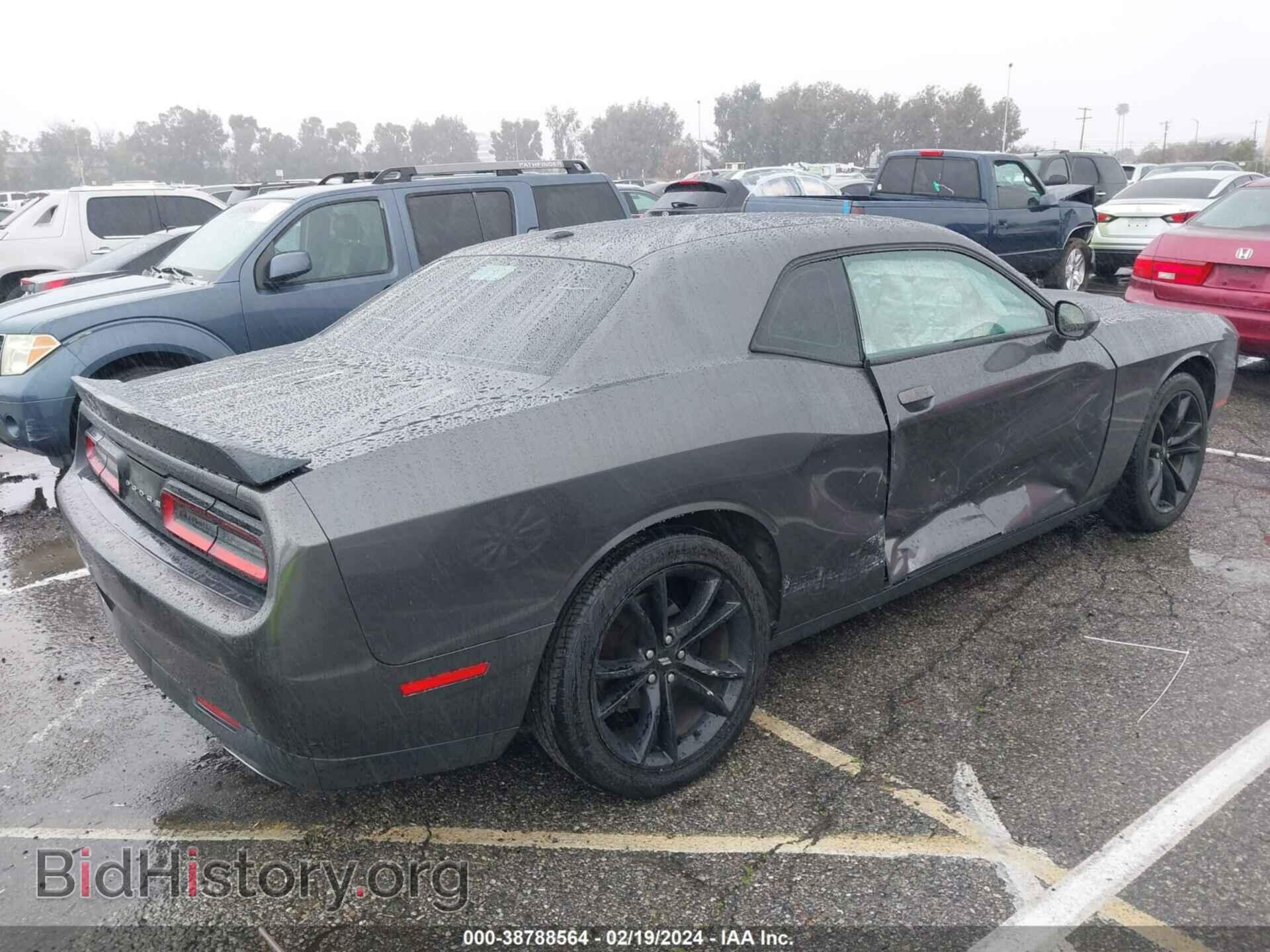 2018 DODGE CHALLENGER - VIN: 2C3CDZAG4JH166007 - Фото 6
