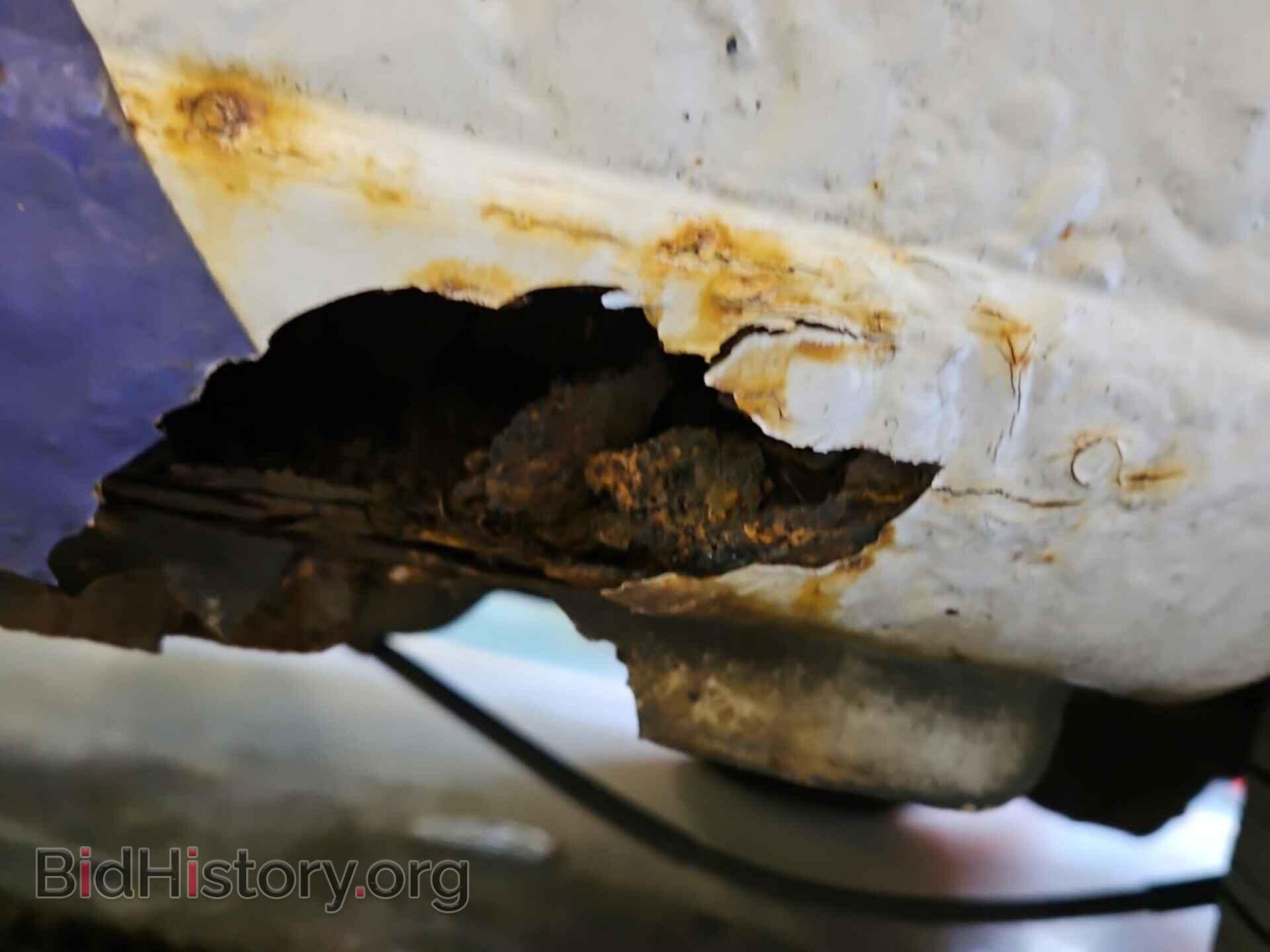 2010 FORD ECONOLINE - VIN: 1FTNE2EL2ADA10335 - Фото 11