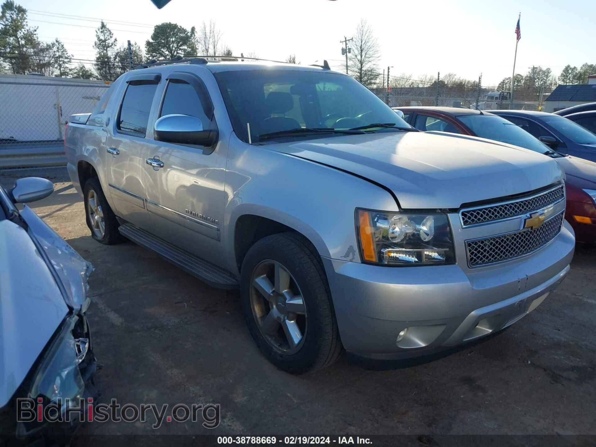 Фотография 3GNMCGE08DG143569 - CHEVROLET AVALANCHE 2013