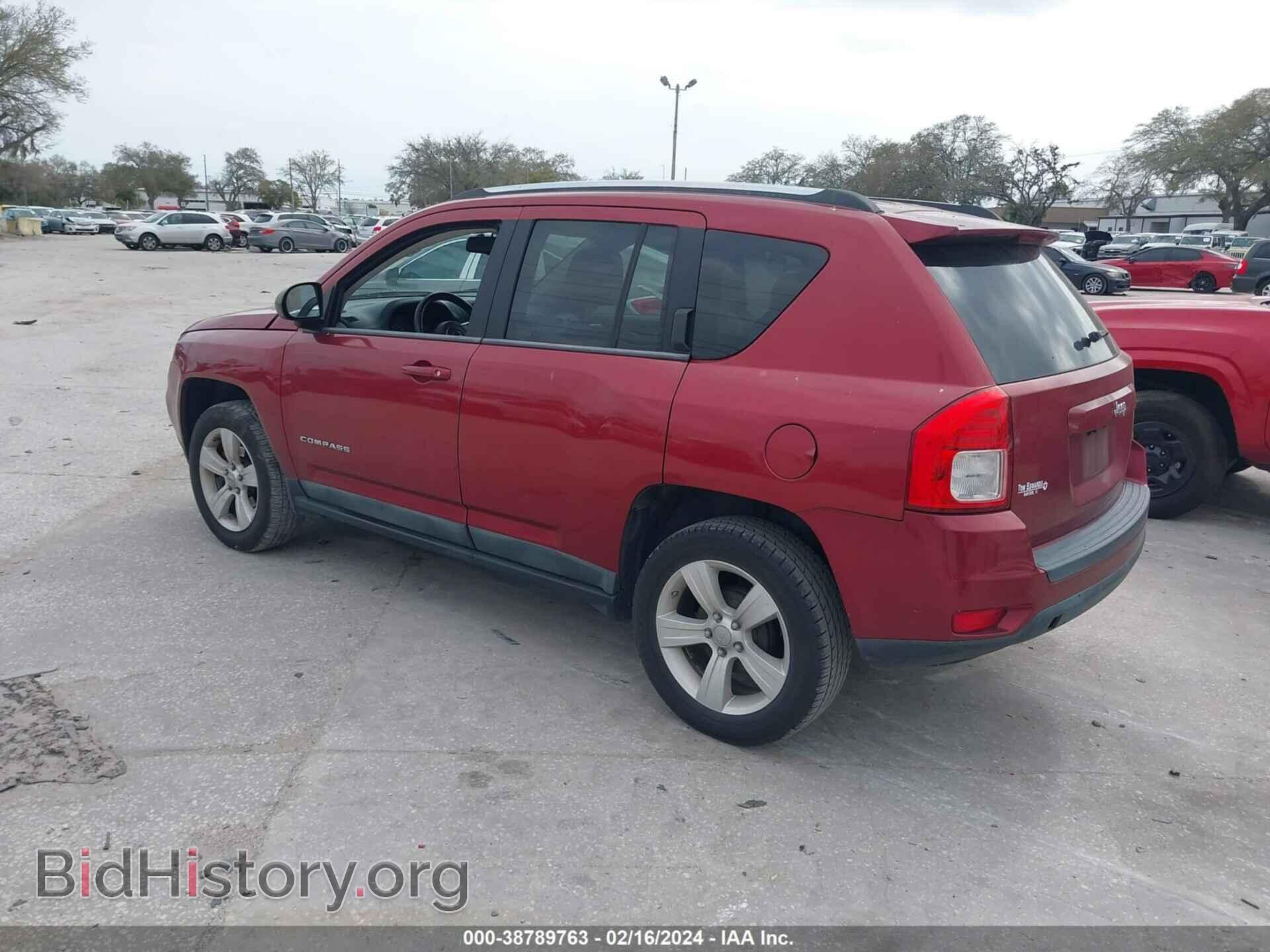 2011 JEEP COMPASS - VIN: 1J4NT1FA5BD173831 - Photo 3