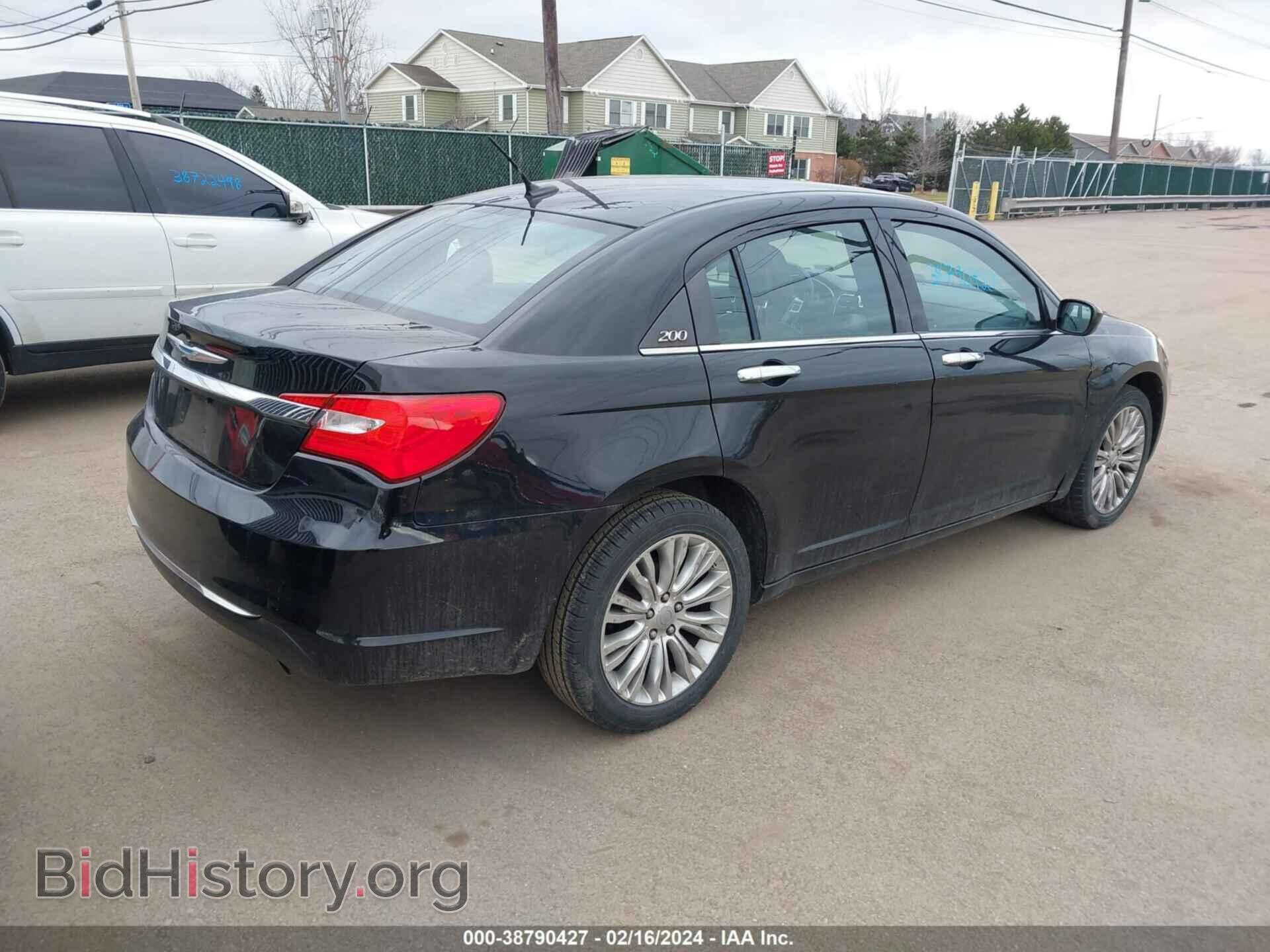 2012 CHRYSLER 200 - VIN: 1C3CCBCB1CN250291 - Фото 4