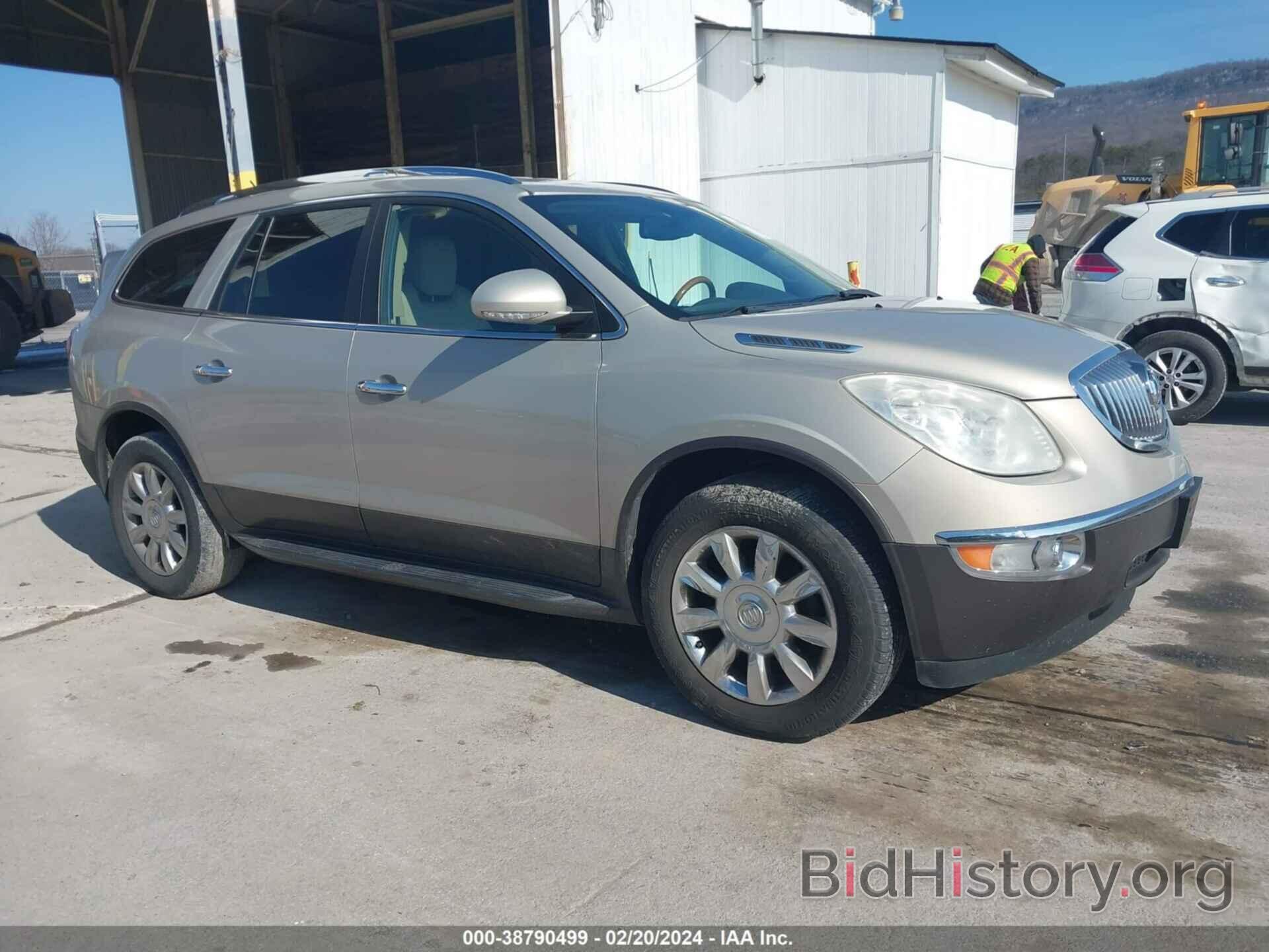 Photo 5GAKRCED8BJ252489 - BUICK ENCLAVE 2011