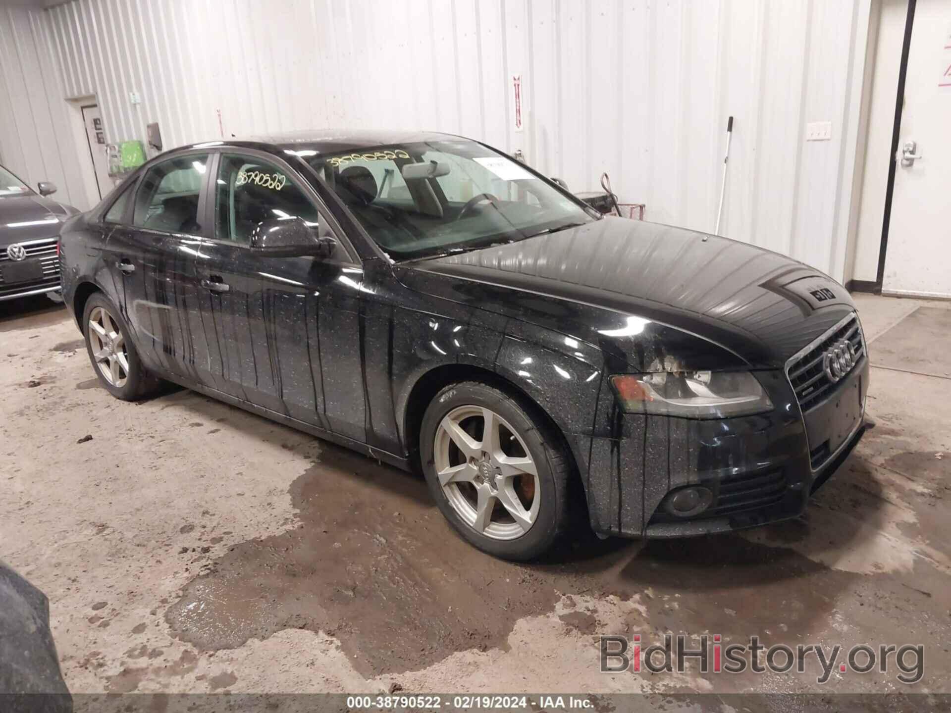 Photo WAULF78KX9N028704 - AUDI A4 2009