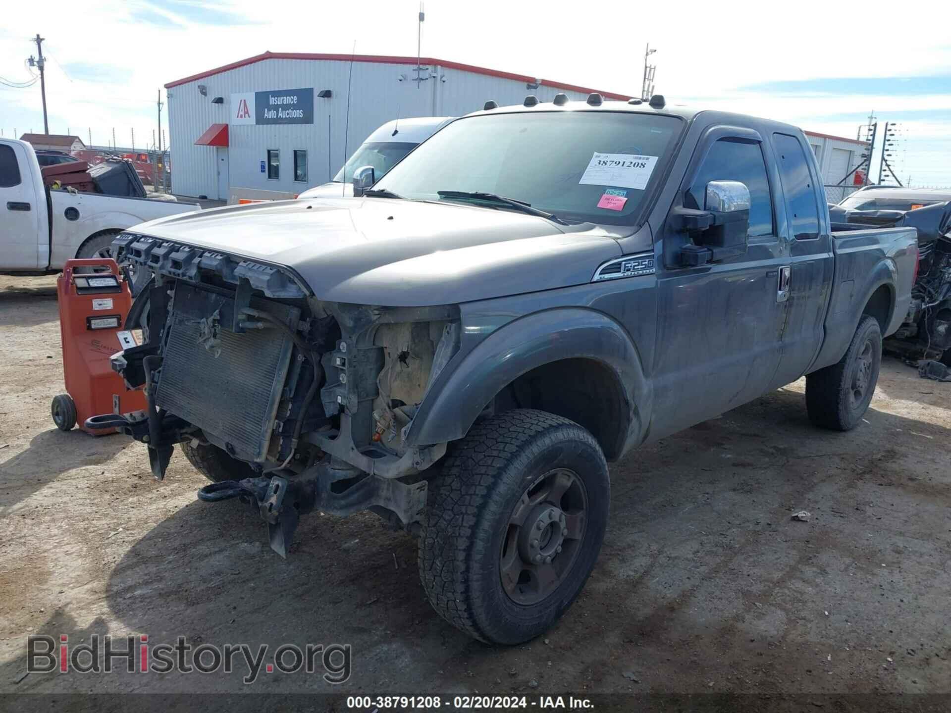 2013 FORD F-250 - VIN: 1FT7X2B69DEA21347 - Фото 2