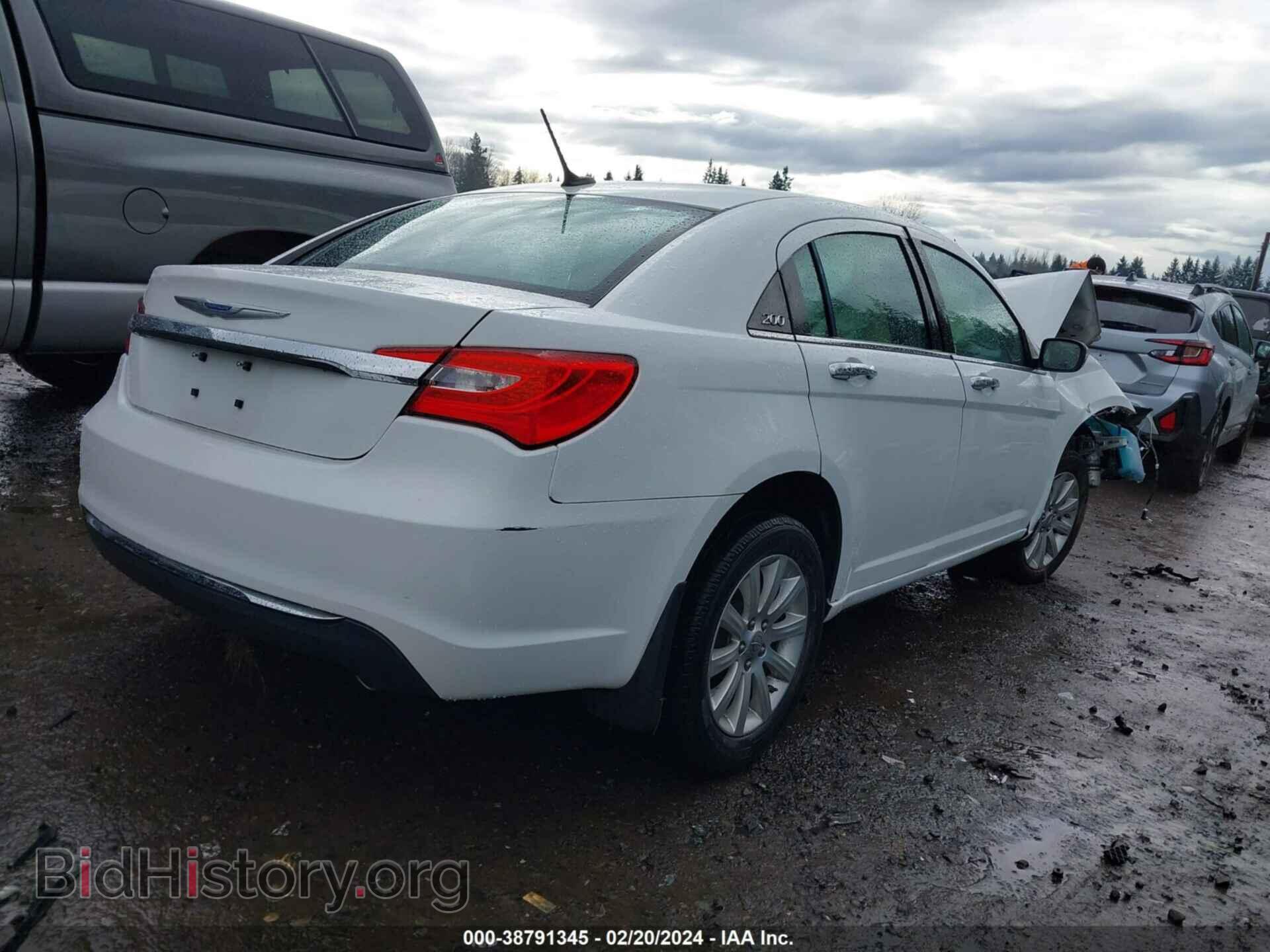 2013 CHRYSLER 200 - VIN: 1C3CCBCG9DN507601 - Photo 4