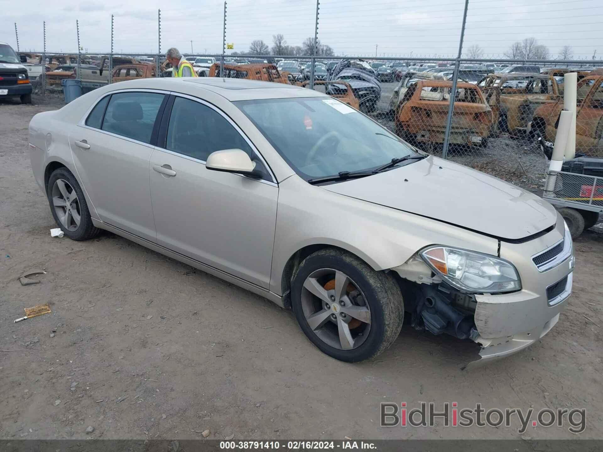 Photo 1G1ZC5E19BF217939 - CHEVROLET MALIBU 2011