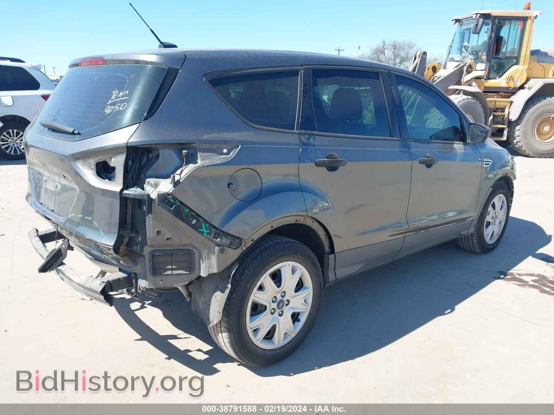 2016 FORD ESCAPE - VIN: 1FMCU0F73GUA10042 - Photo 4