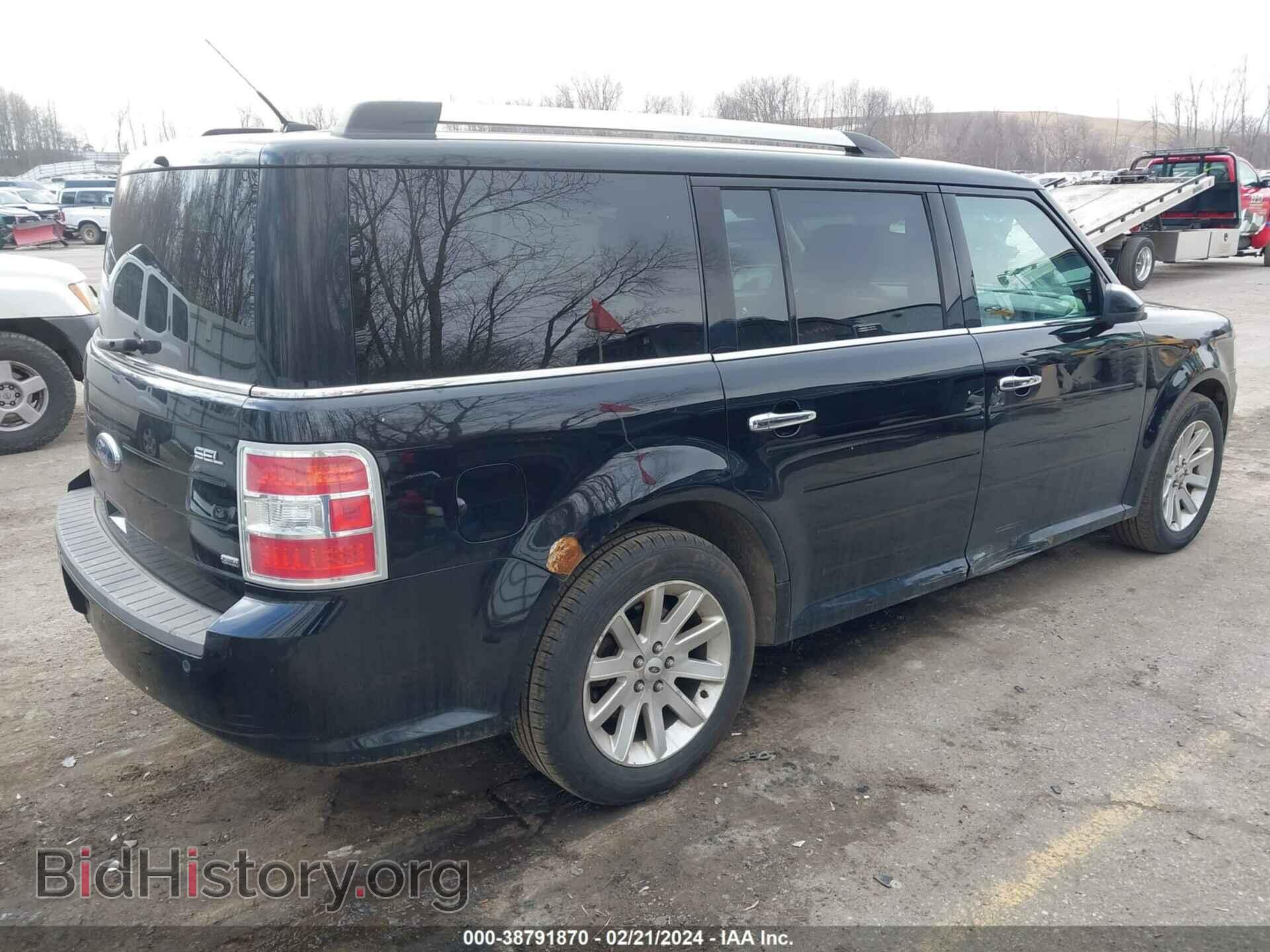 2009 FORD FLEX - VIN: 2FMEK62CX9BA11539 - Photo 4