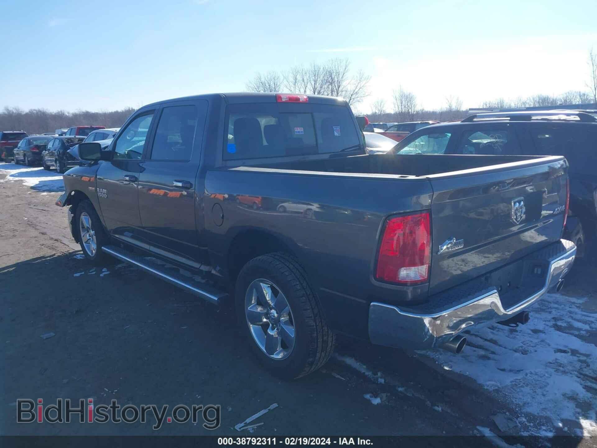 2018 RAM 1500 - VIN: 3C6RR7LT8JG182465 - Фото 3
