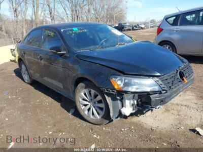 2012 Volkswagen PASSAT 2.5L S, black — VIN 1VWAH7A30CC028489, IAAI