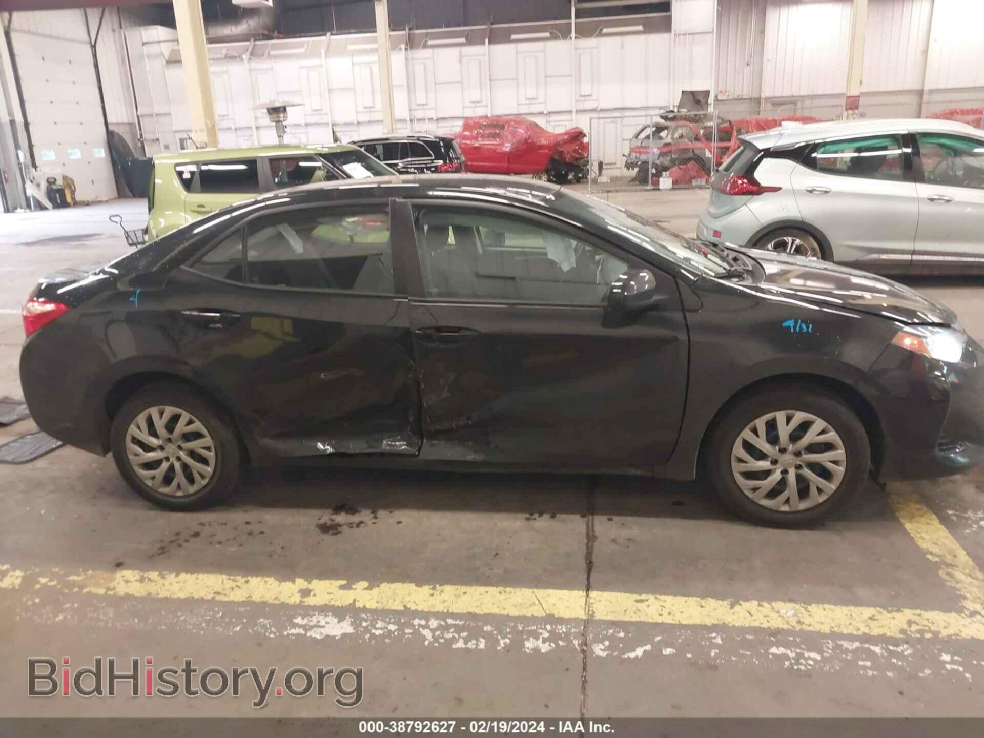 2017 TOYOTA COROLLA - VIN: 2T1BURHE1HC931206 - Фото 13