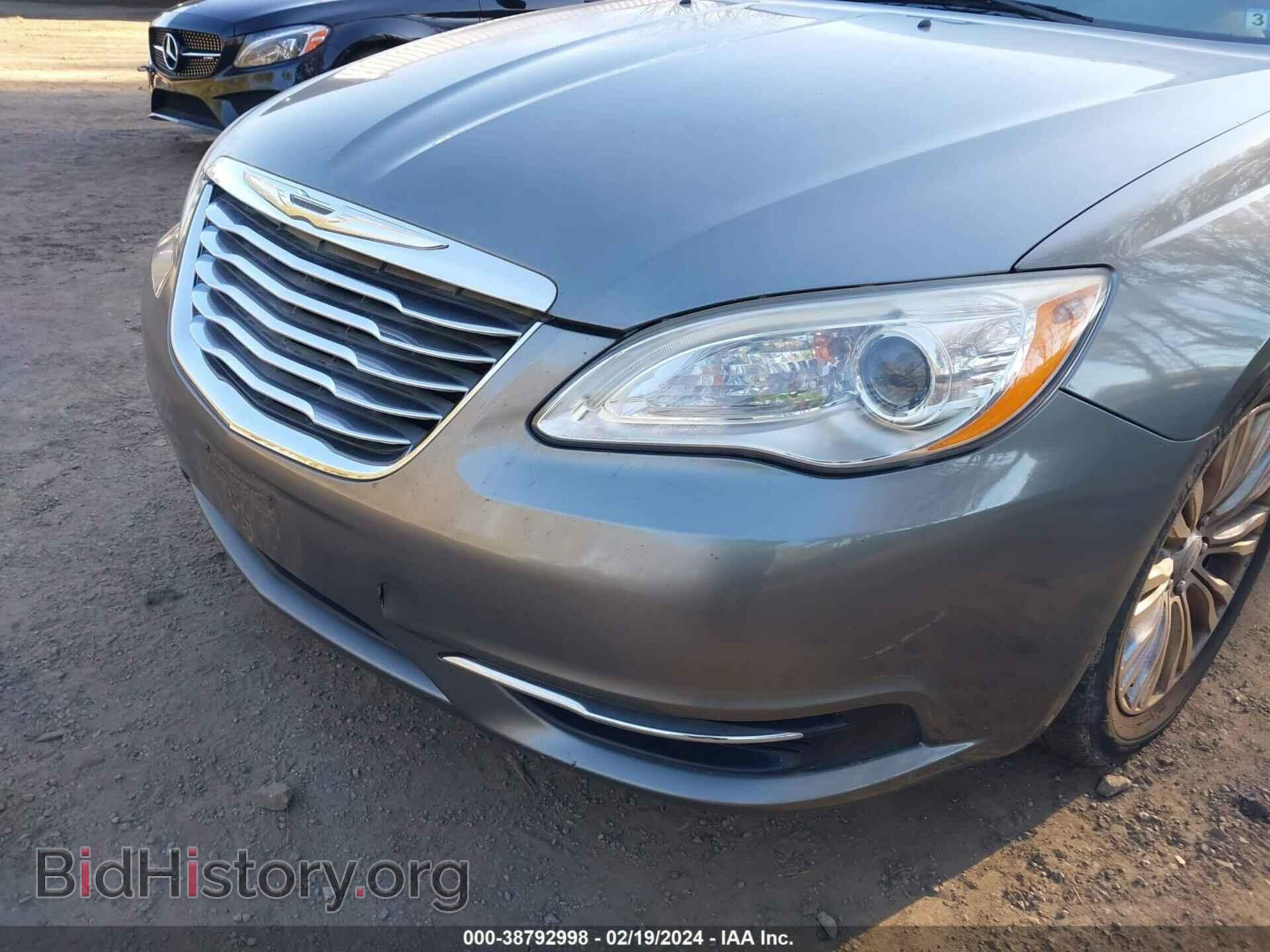 2012 CHRYSLER 200 - VIN: 1C3CCBAB5CN262348 - Фото 6