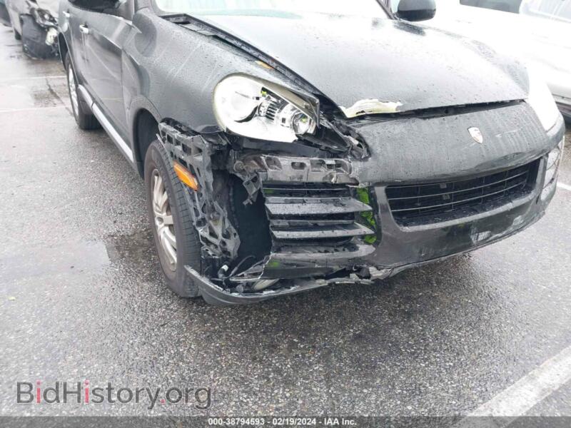 2010 Porsche CAYENNE (VIN WP1AA2AP2ALA07149) — фото 6 из 11