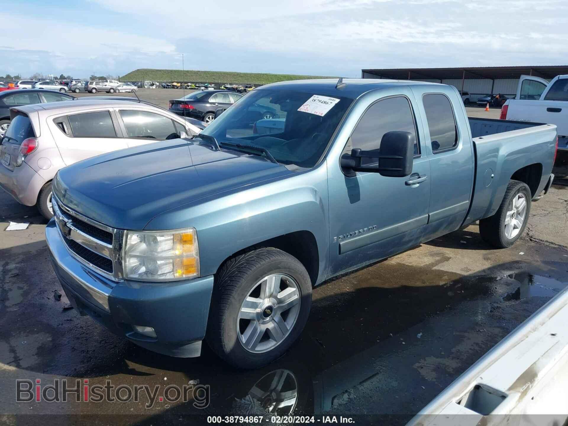 2008 CHEVROLET SILVERADO 1500 - VIN: 2GCEC190981209050 - Фото 2