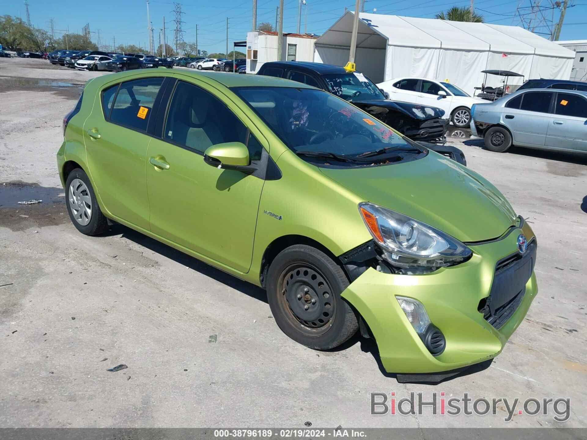 Photo JTDKDTB31F1093894 - TOYOTA PRIUS C 2015