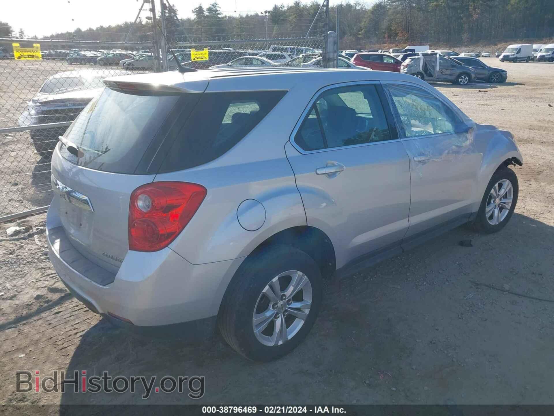2011 CHEVROLET EQUINOX - VIN: 2CNFLCEC4B6448947 - Фото 4