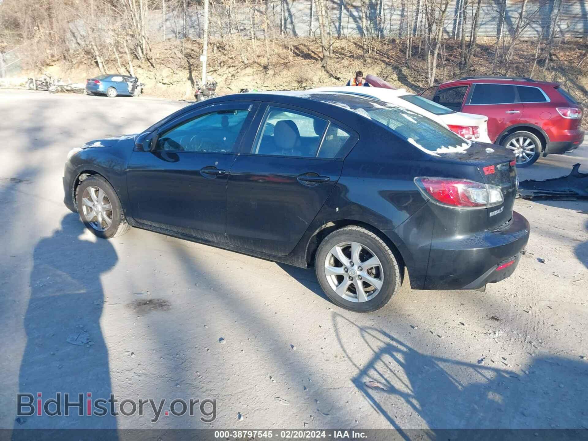 2010 MAZDA MAZDA3 - VIN: JM1BL1SF2A1144393 - Фото 3