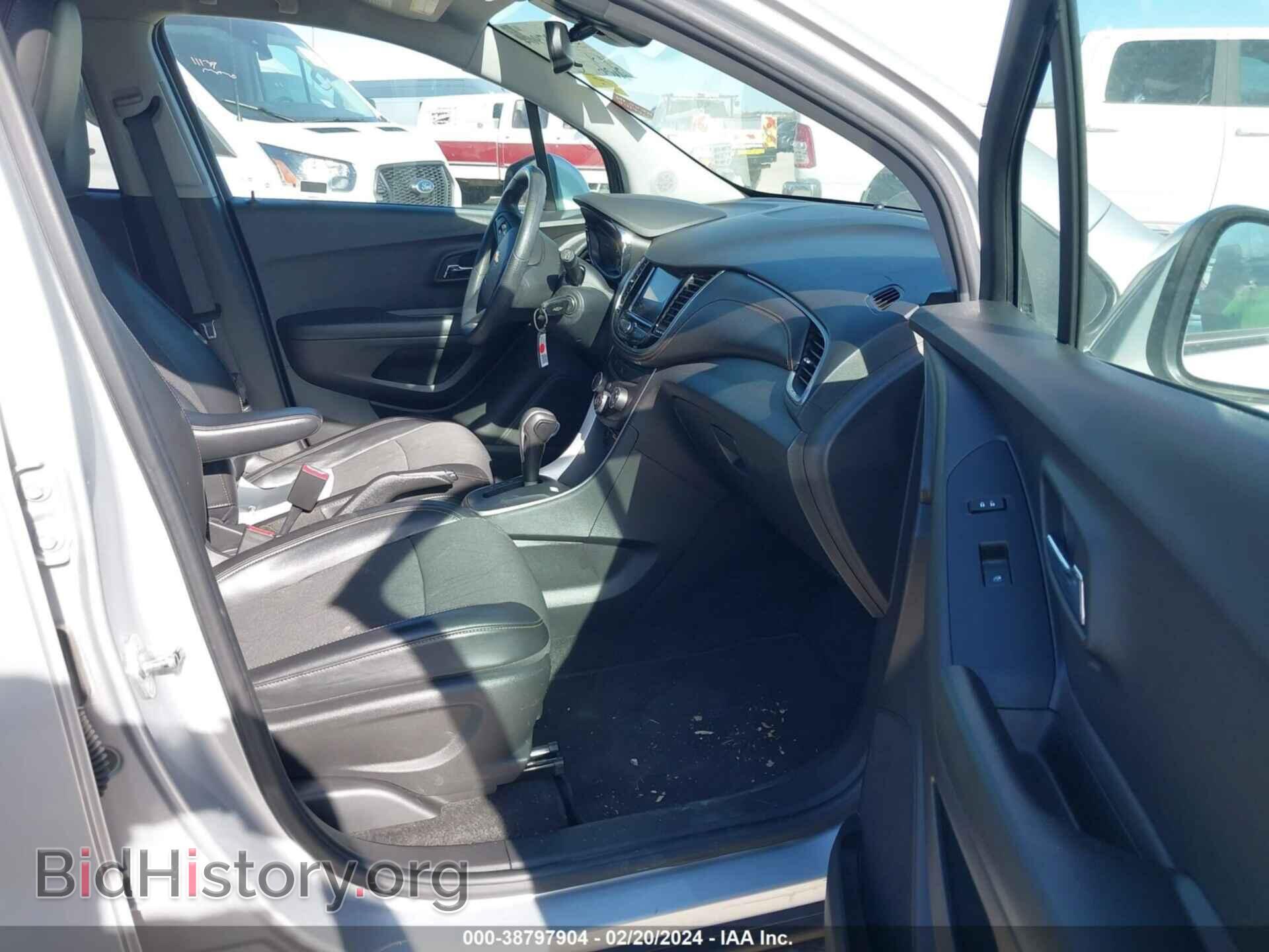 2021 CHEVROLET TRAX - VIN: KL7CJPSB8MB322460 - Фото 5