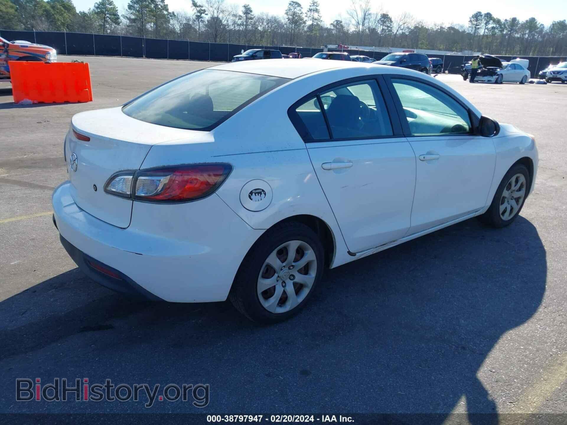 2010 MAZDA MAZDA3 - VIN: JM1BL1SF8A1263517 - Фото 4