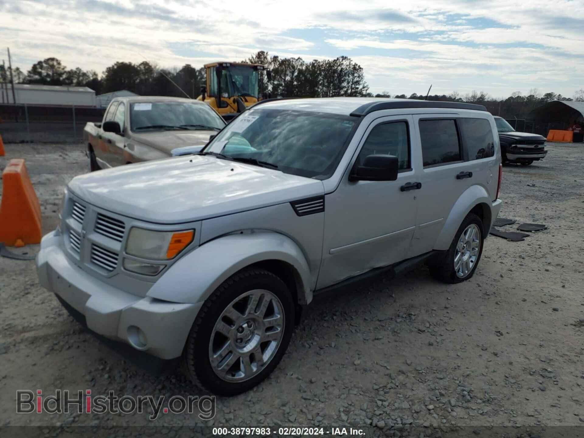 2011 DODGE NITRO - VIN: 1D4PT4GK4BW600768 - Photo 2