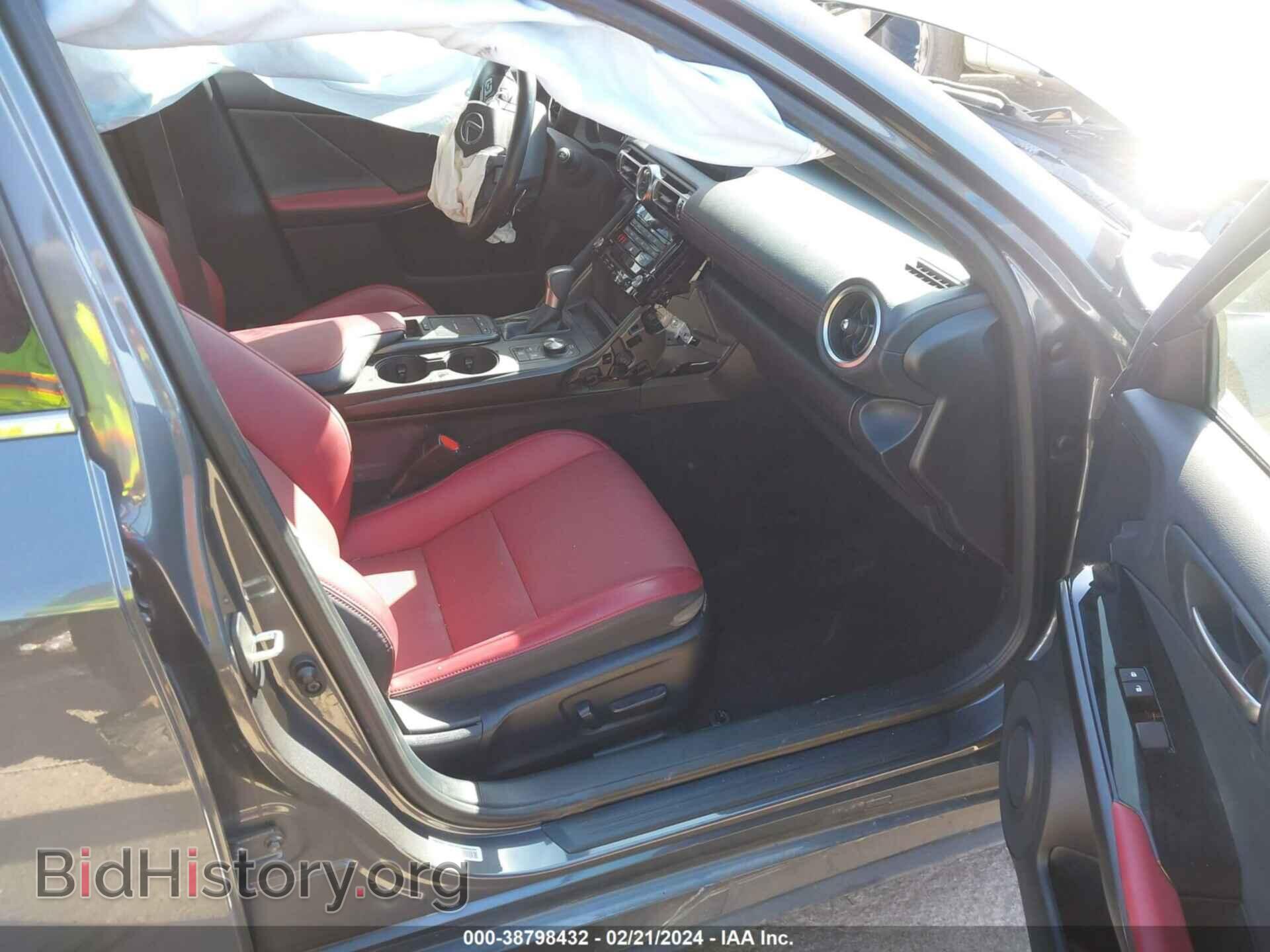 2021 LEXUS IS 300 - VIN: JTHAA1D20M5113523 - Фото 5
