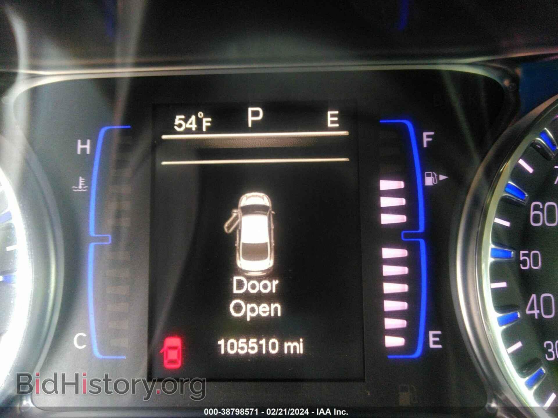 2016 CHRYSLER 200 - VIN: 1C3CCCABXGN174844 - Фото 7