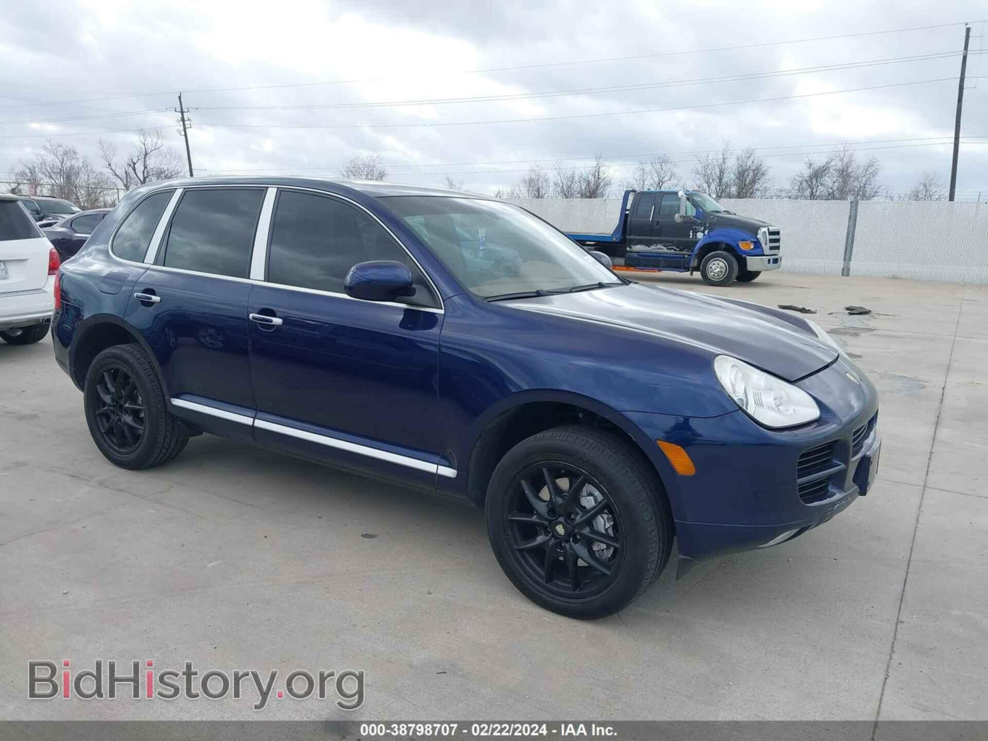 Фотография WP1AB29P36LA63304 - PORSCHE CAYENNE 2006