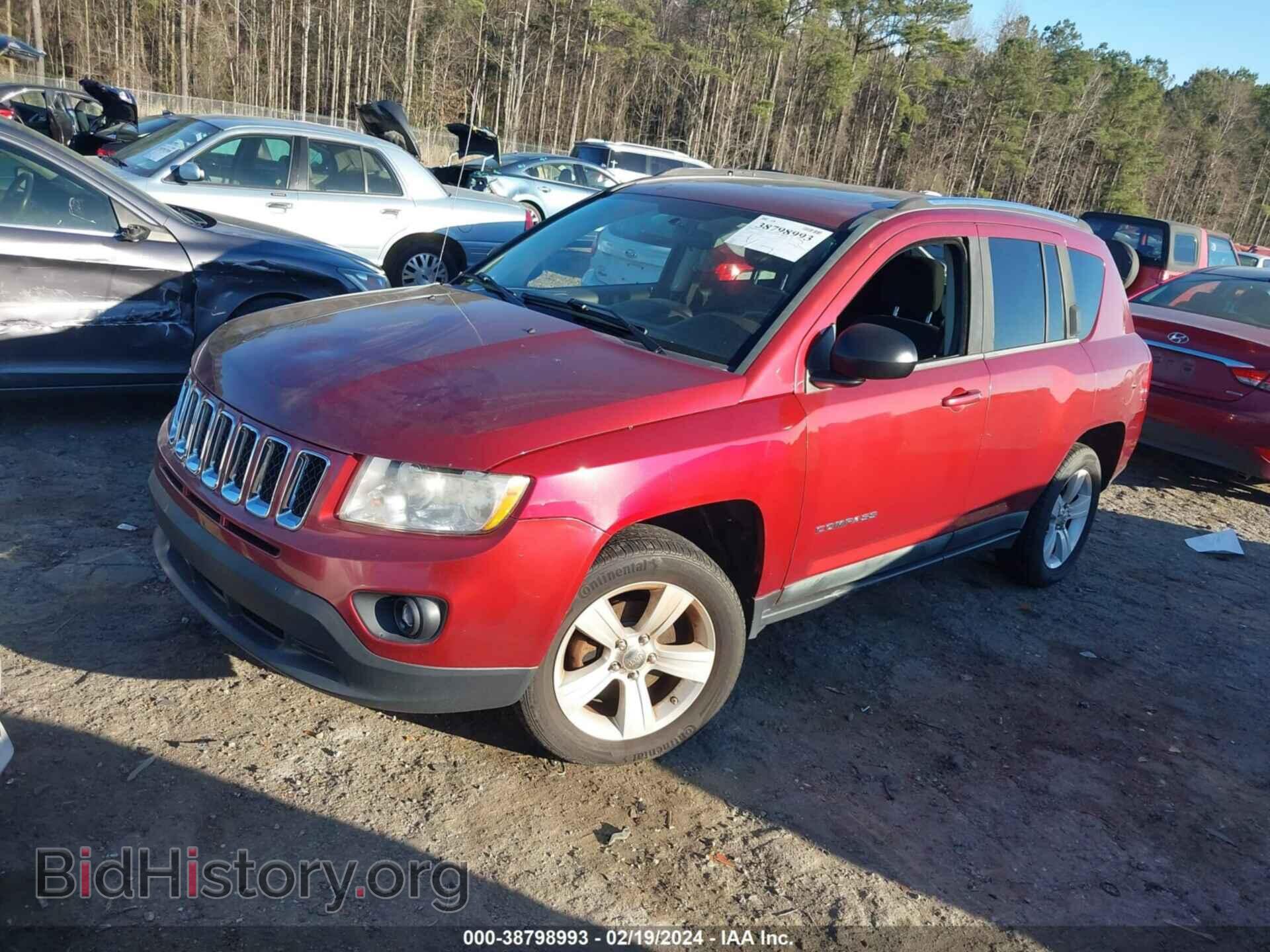 2011 JEEP COMPASS - VIN: 1J4NF1FB9BD149998 - Photo 2