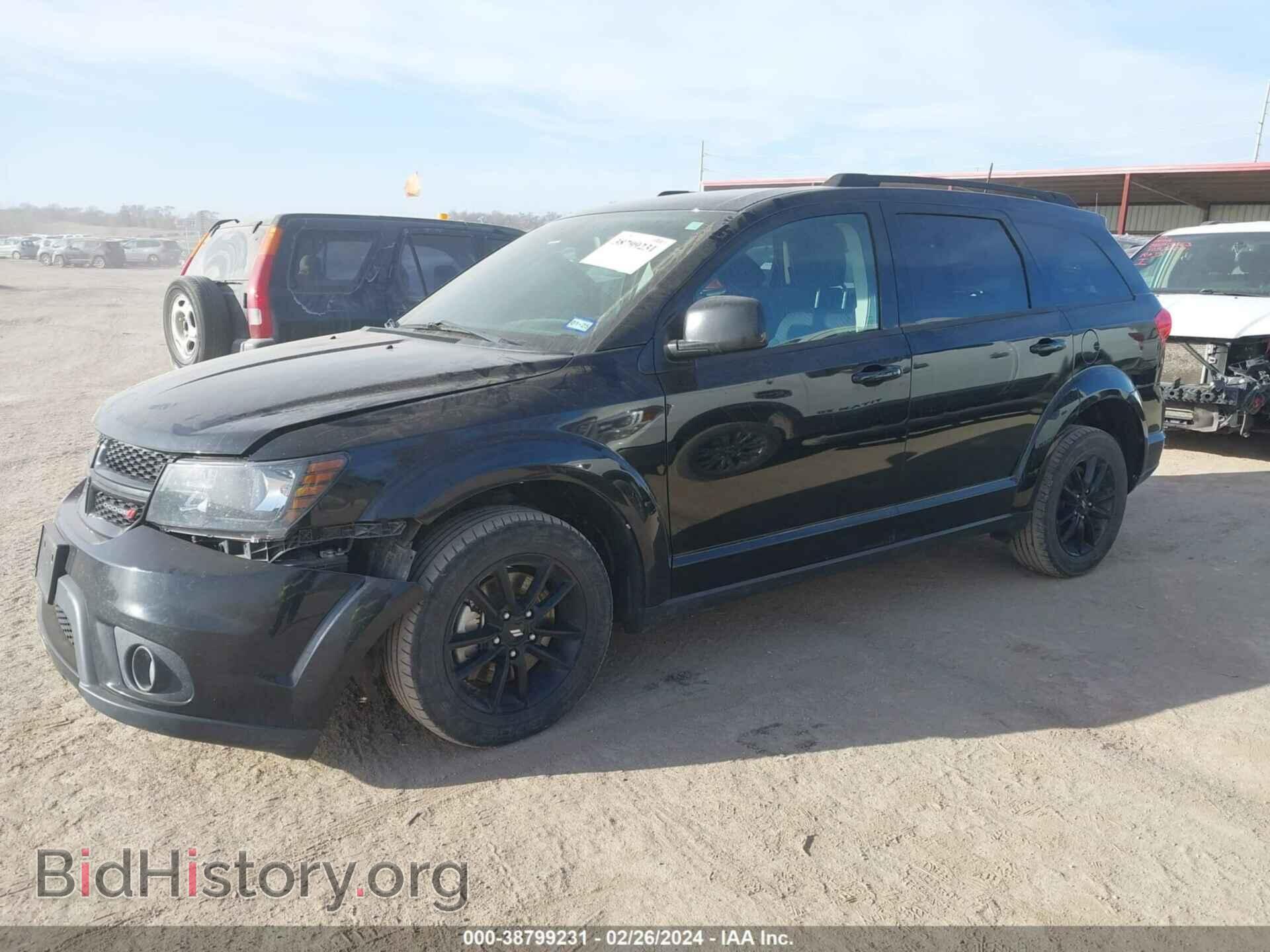 2019 DODGE JOURNEY - VIN: 3C4PDCBBXKT821390 - Фото 2