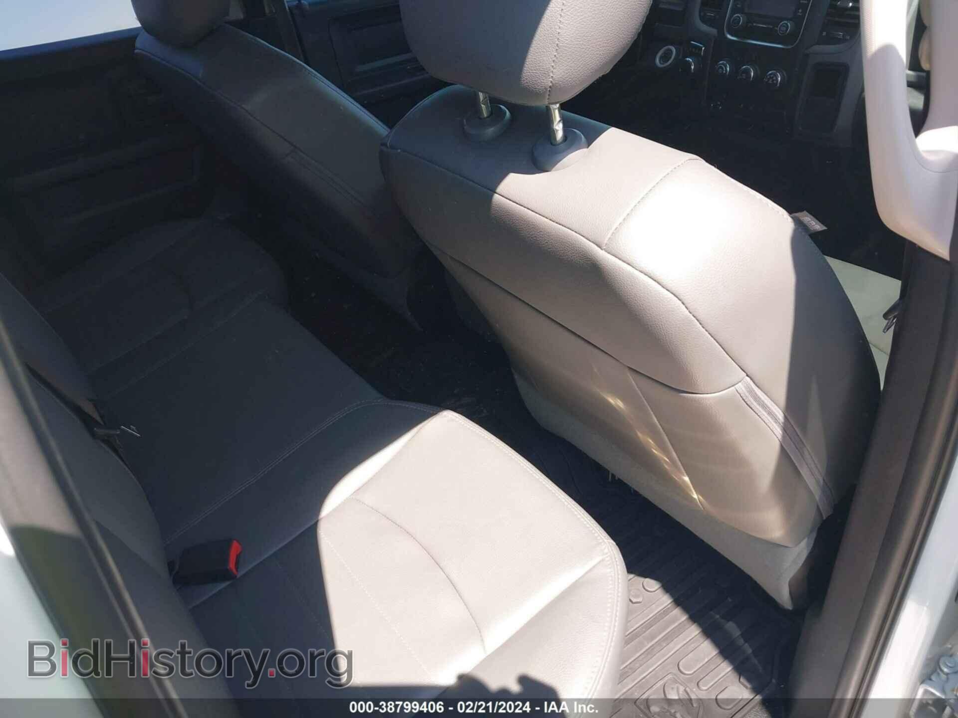 2018 RAM 1500 - VIN: 1C6RR6FT8JS100779 - Фото 8