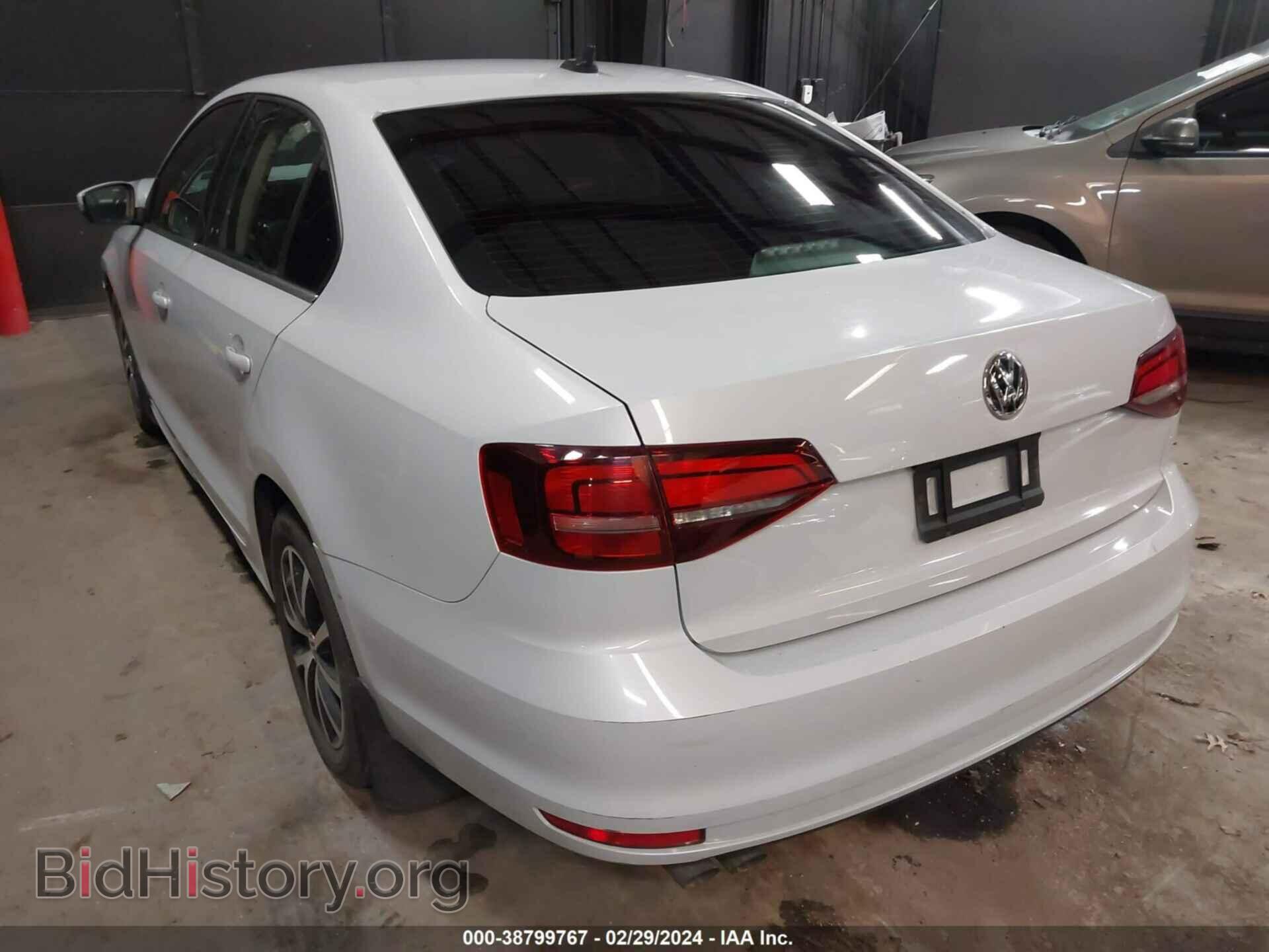 2017 VOLKSWAGEN JETTA - VIN: 3VWB67AJ5HM254266 - Фото 3