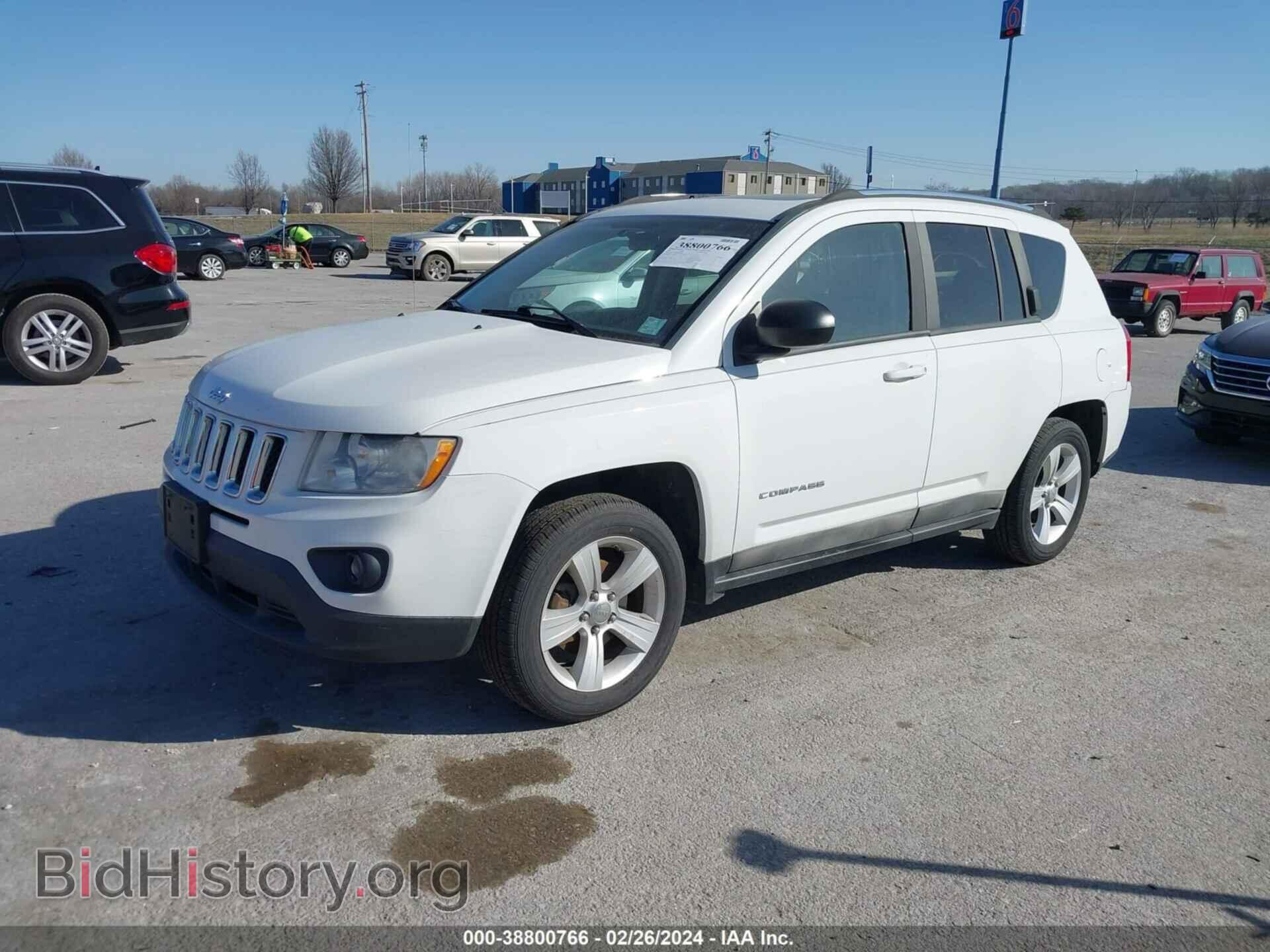 2011 JEEP COMPASS - VIN: 1J4NT1FB0BD138901 - Photo 2