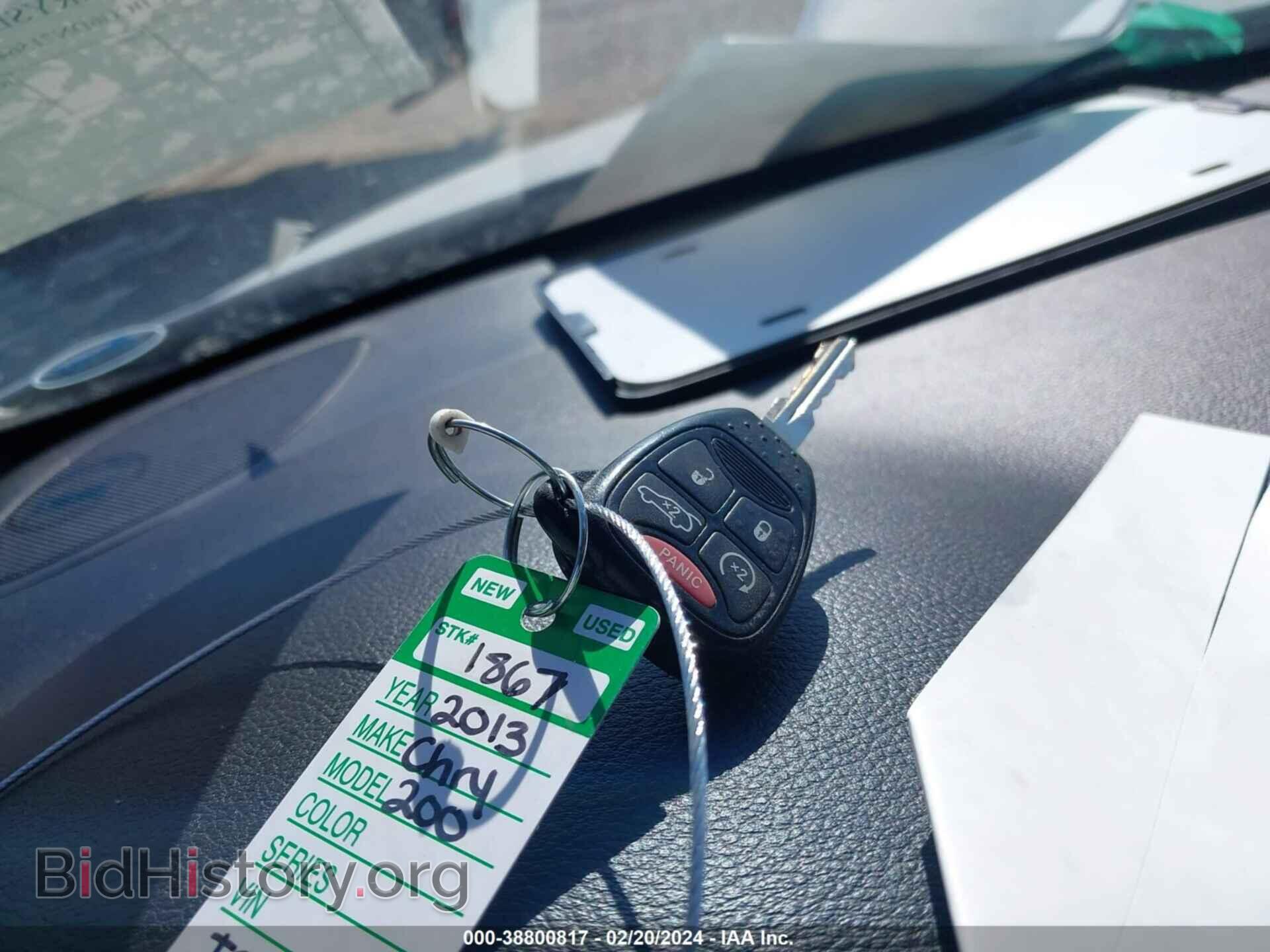 2013 CHRYSLER 200 - VIN: 1C3CCBCG6DN715645 - Photo 11