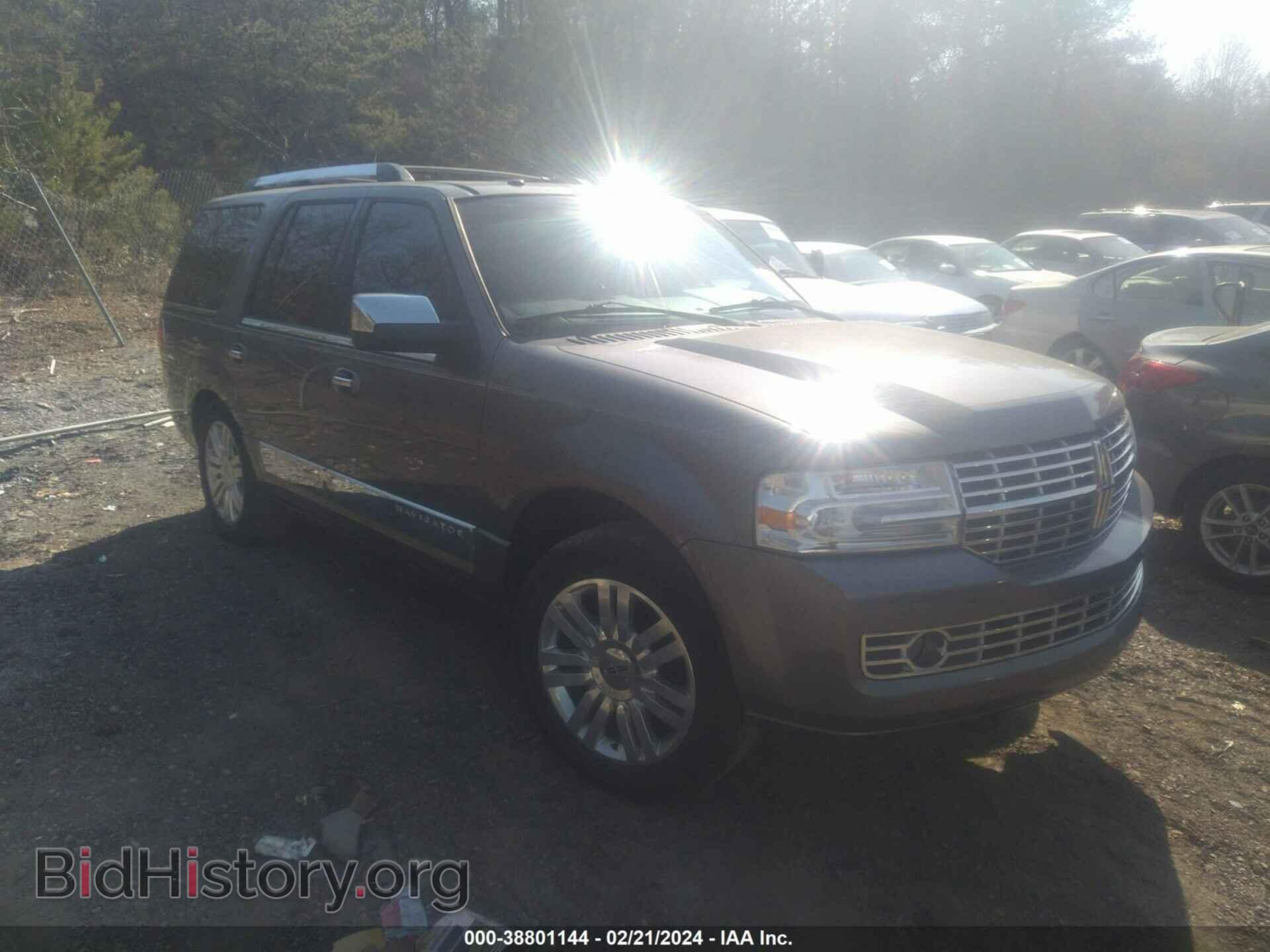 Photo 5LMJJ2J59DEL08955 - LINCOLN NAVIGATOR 2013