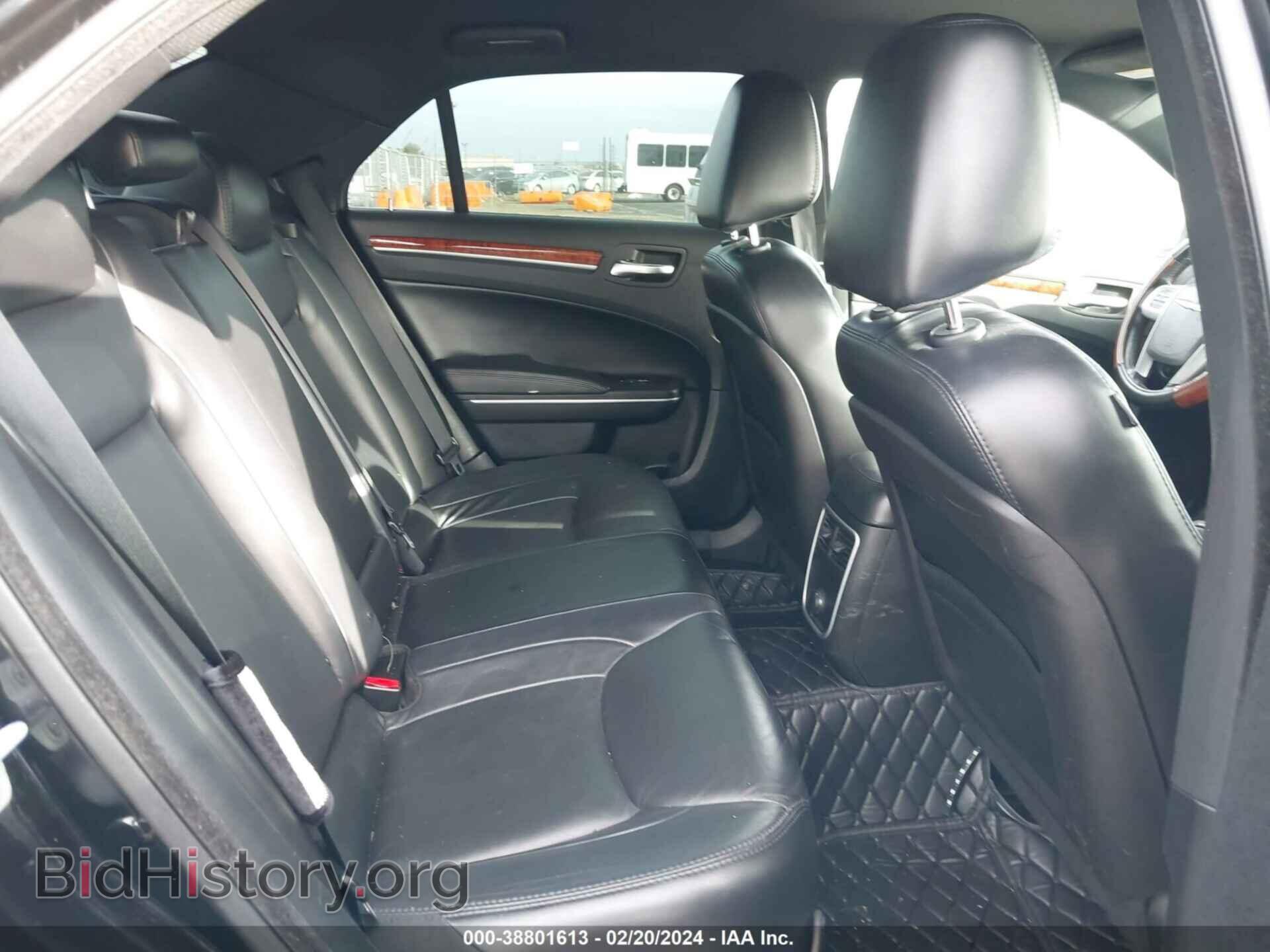 2014 CHRYSLER 300 - VIN: 2C3CCARG5EH337149 - Photo 8