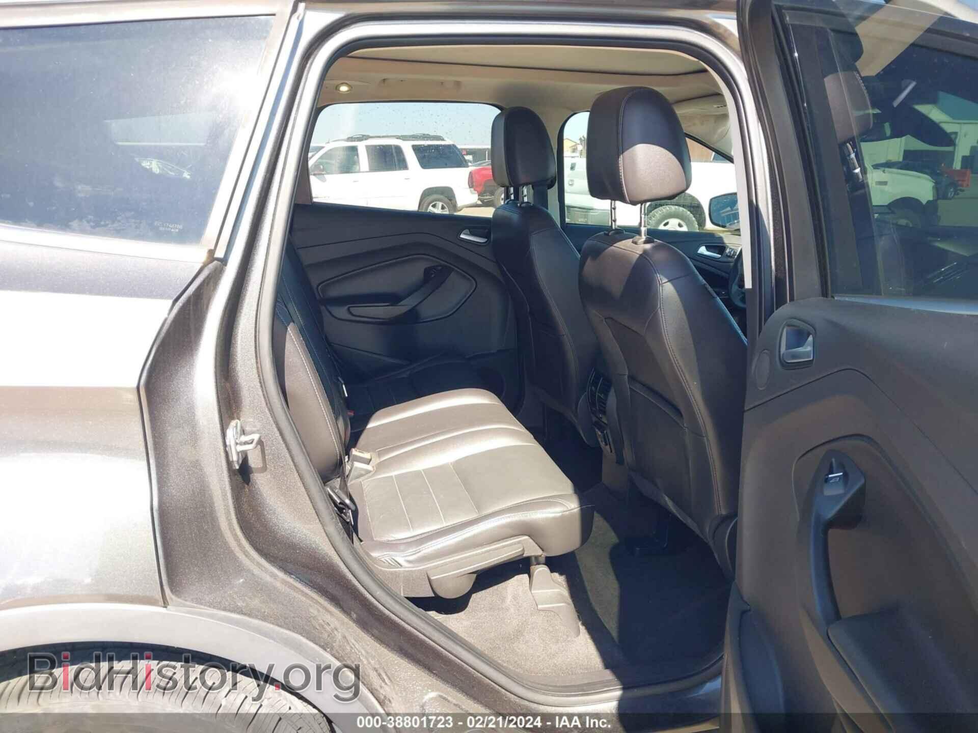 2016 FORD ESCAPE - VIN: 1FMCU0J96GUC25567 - Photo 8