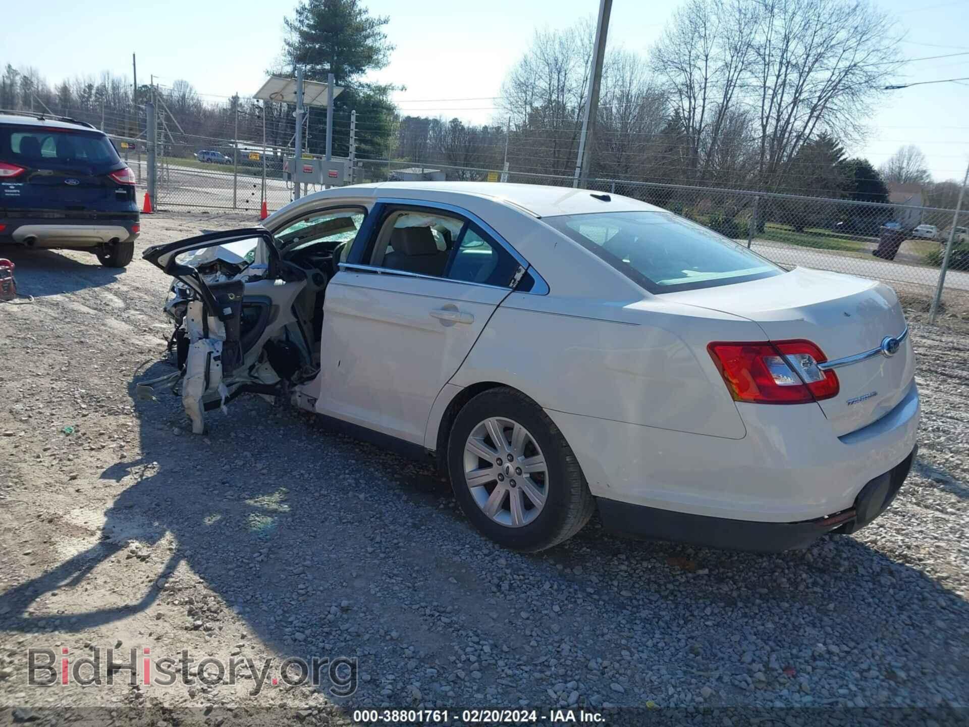 2012 FORD TAURUS - VIN: 1FAHP2DW0CG106832 - Фото 3