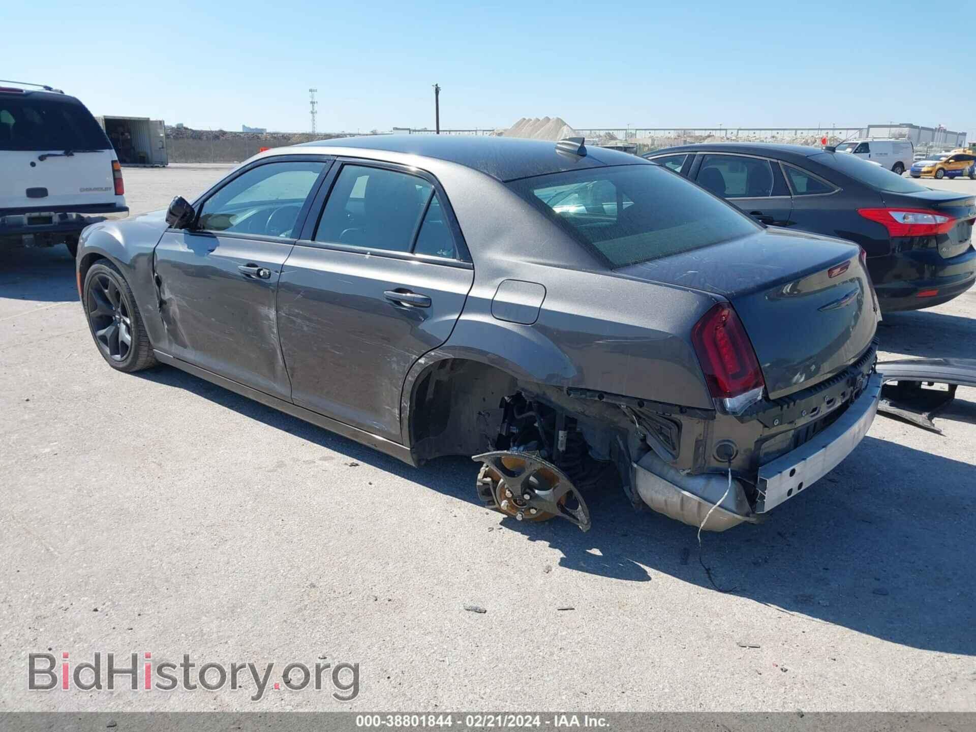 2021 CHRYSLER 300 - VIN: 2C3CCABG8MH532798 - Фото 3