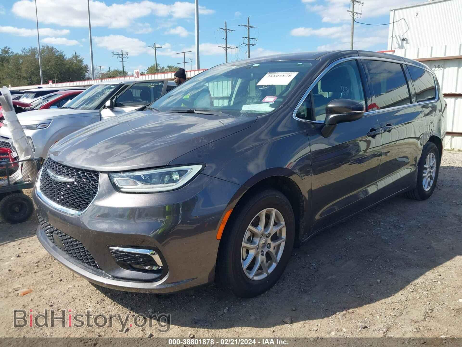 2023 CHRYSLER PACIFICA - VIN: 2C4RC1BGXPR549347 - Фото 2
