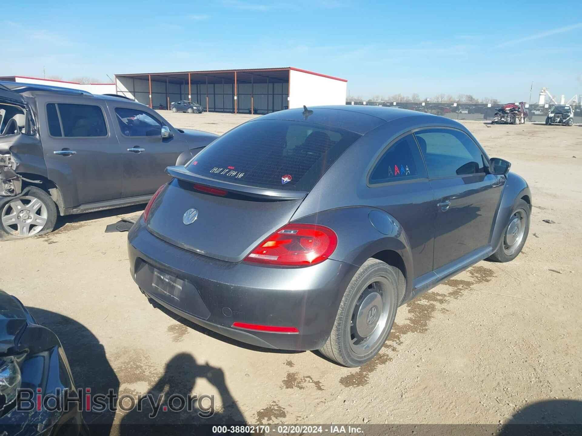 2012 VOLKSWAGEN BEETLE - VIN: 3VWJX7AT3CM662431 - Фото 4