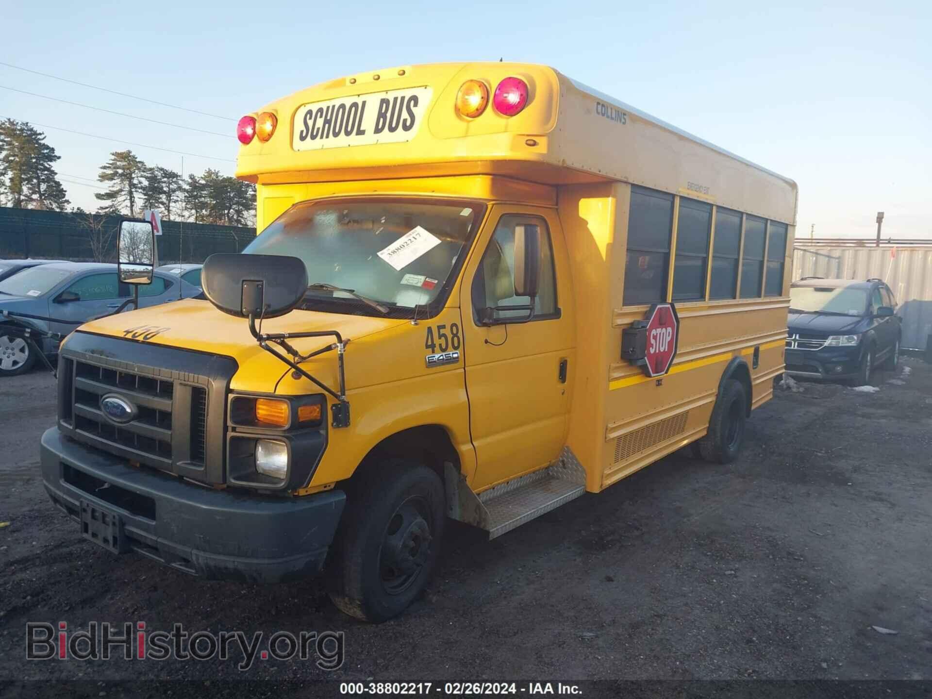 2010 FORD E-450 CUTAWAY - VIN: 1FDFE4FP1ADA32467 - Фото 2