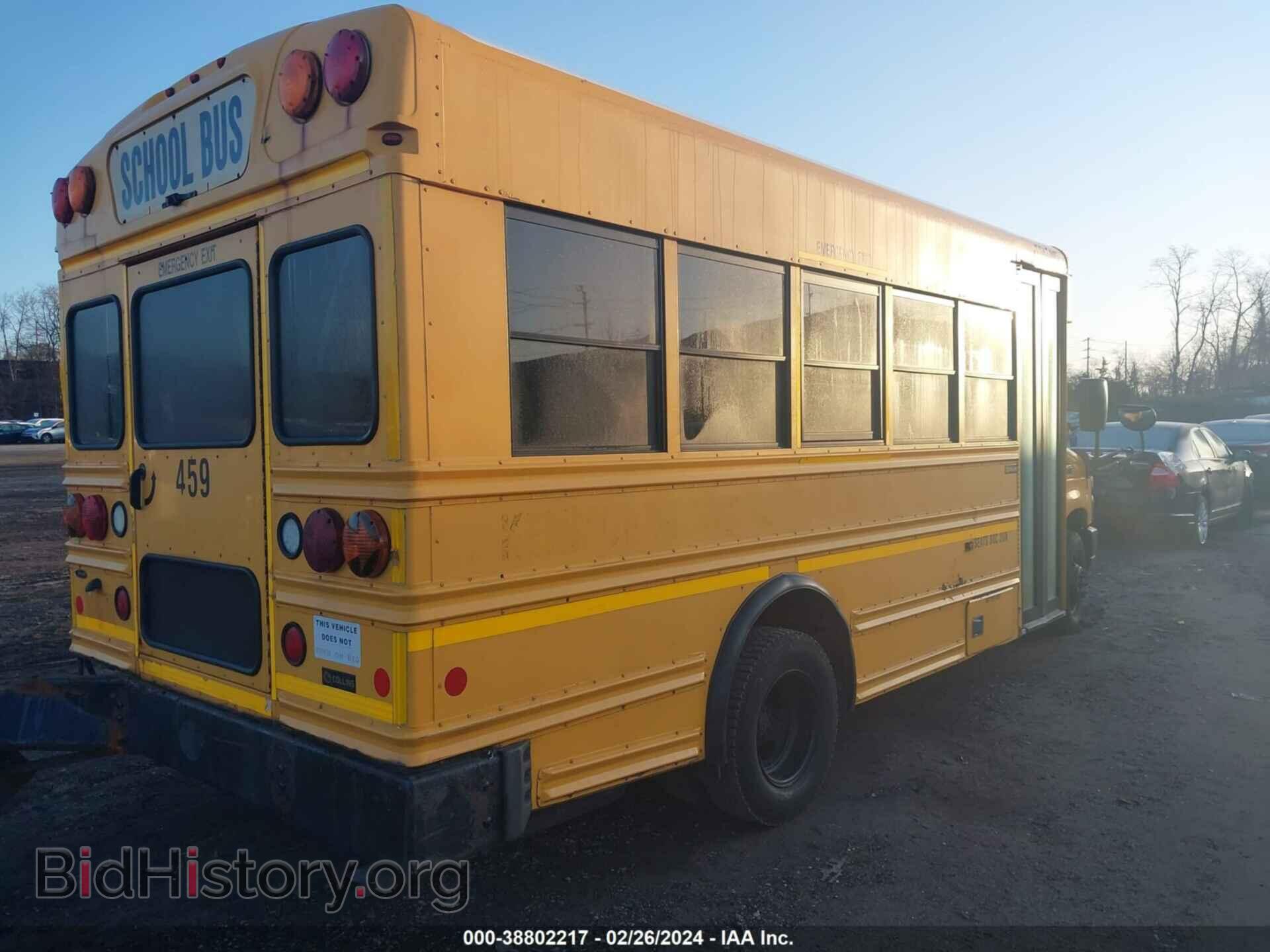 2010 FORD E-450 CUTAWAY - VIN: 1FDFE4FP1ADA32467 - Фото 4