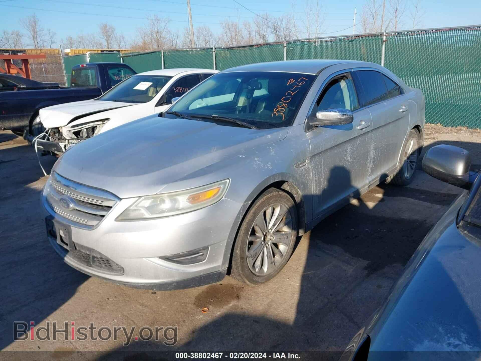 2010 FORD TAURUS - VIN: 1FAHP2FW7AG140311 - Фото 2