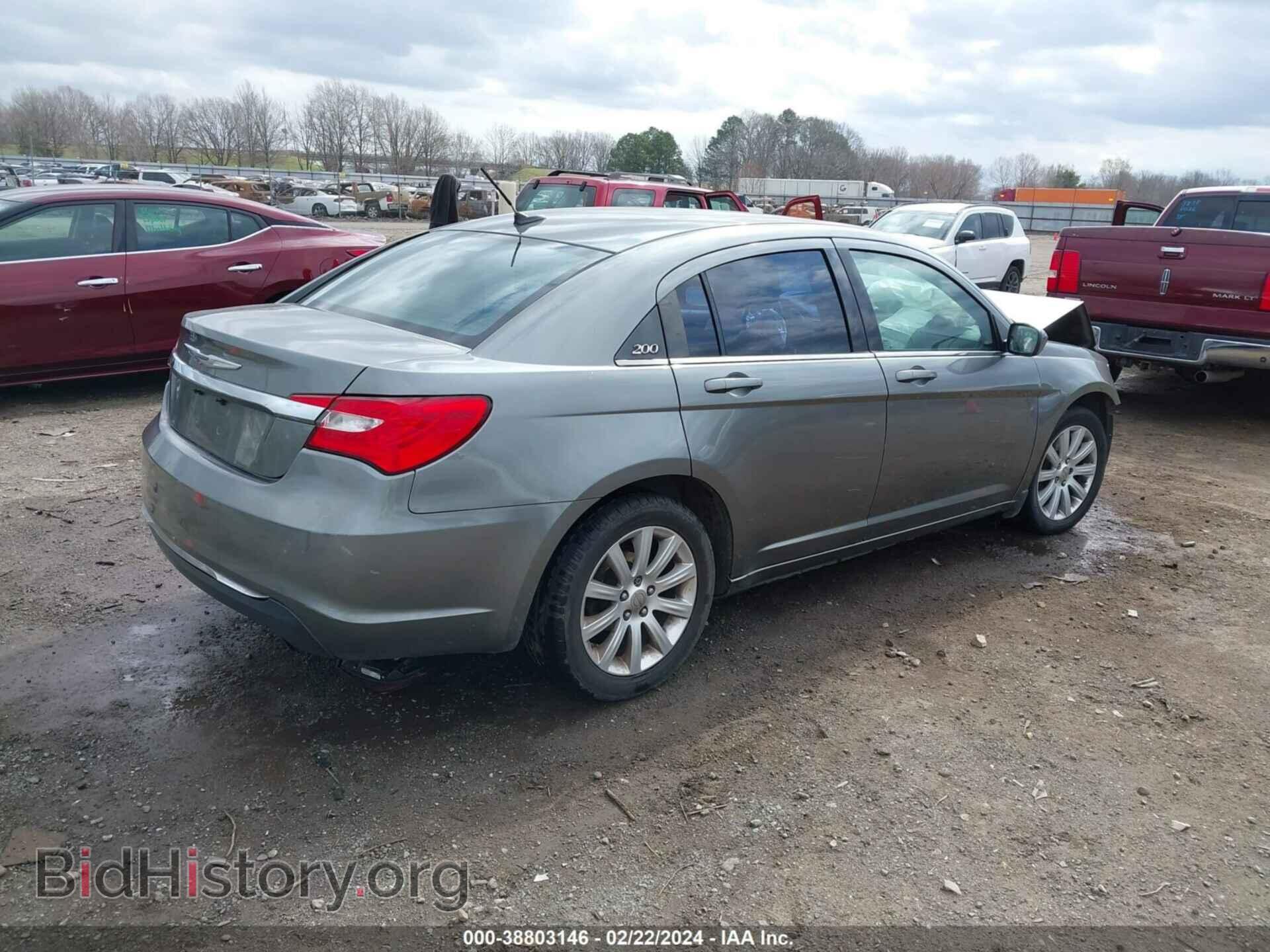 2013 CHRYSLER 200 - VIN: 1C3CCBBB3DN580260 - Фото 4