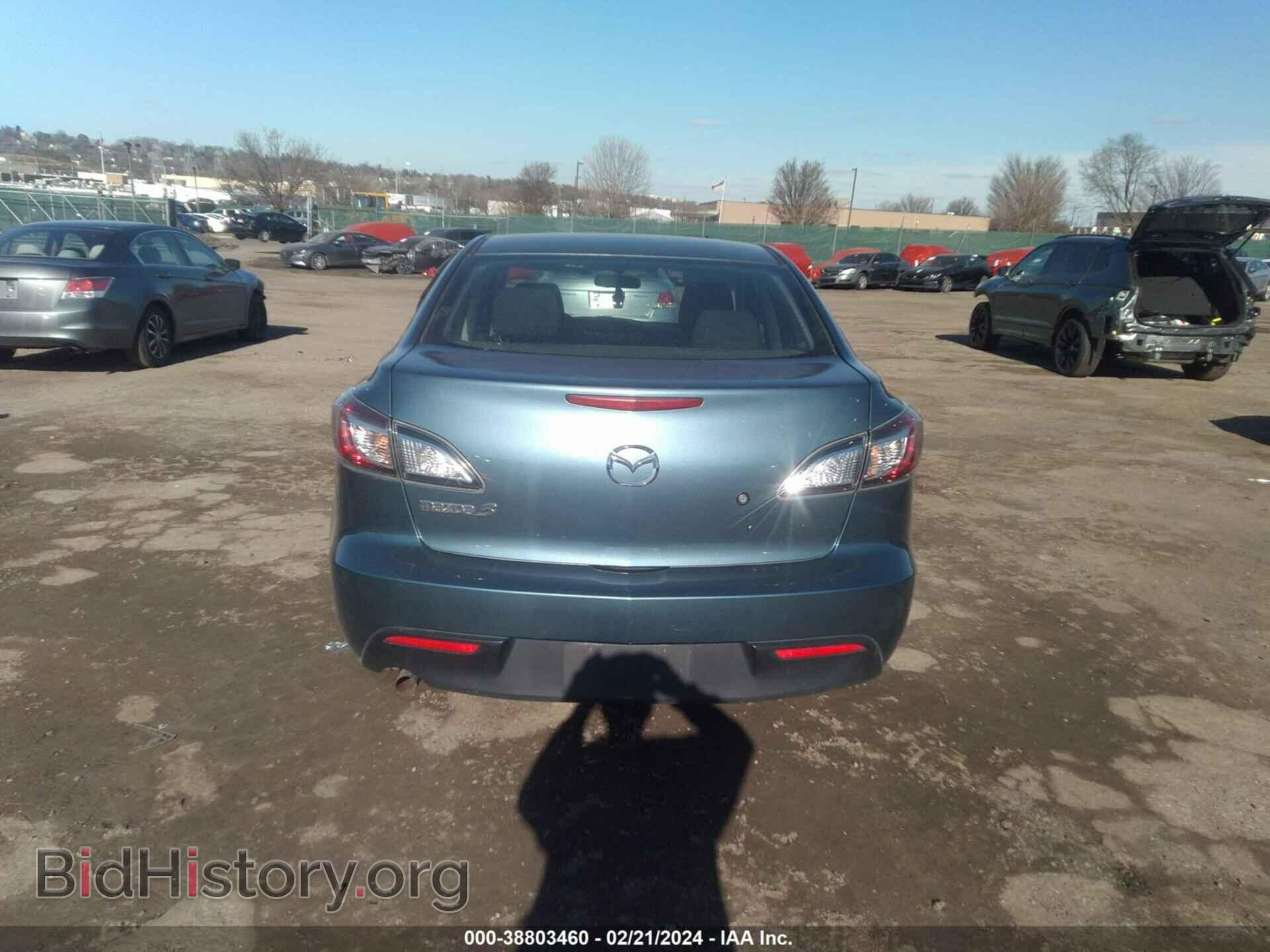 2011 MAZDA MAZDA3 - VIN: JM1BL1UG2B1358534 - Фото 16